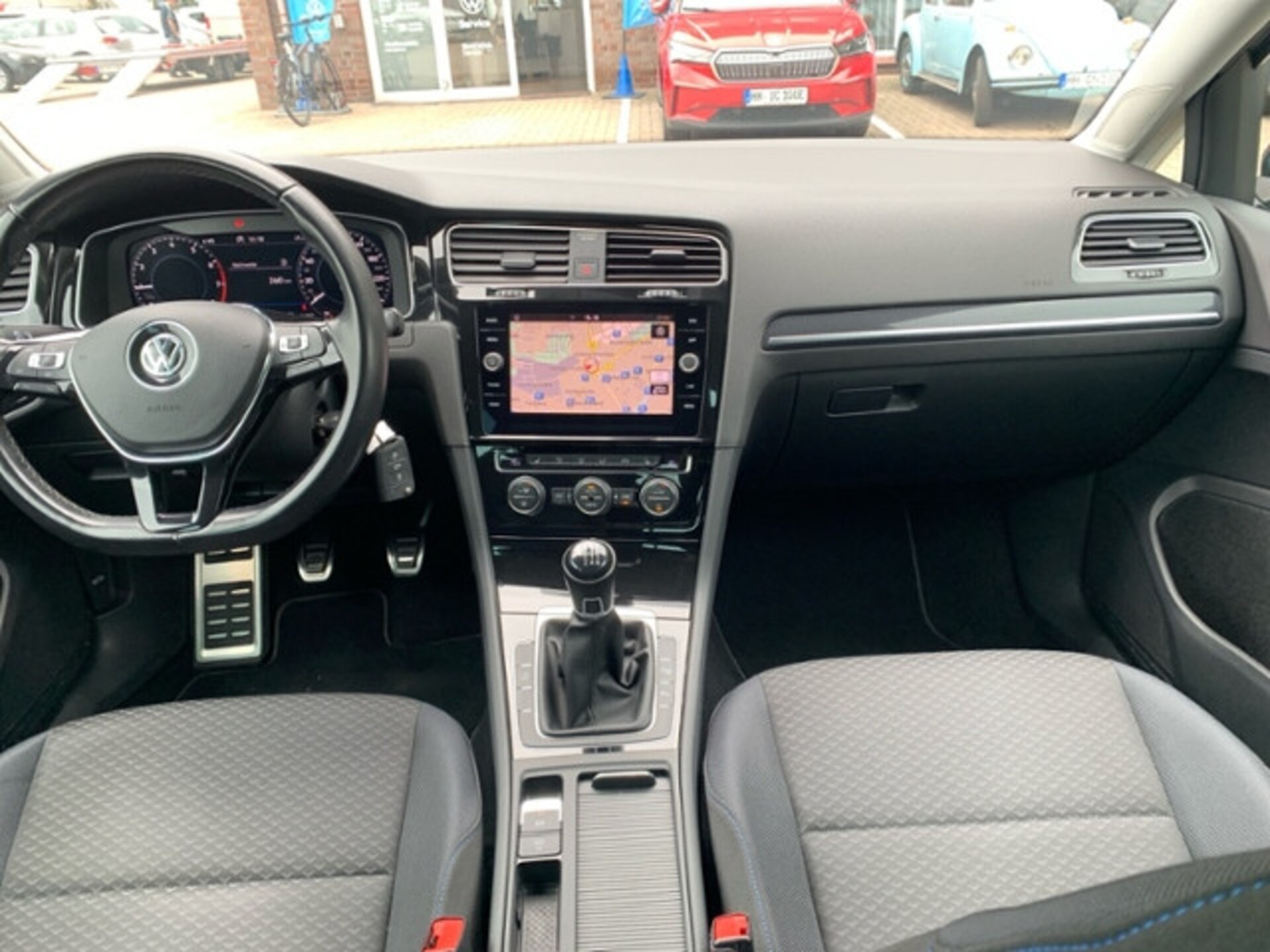 Volkswagen Golf Variant United