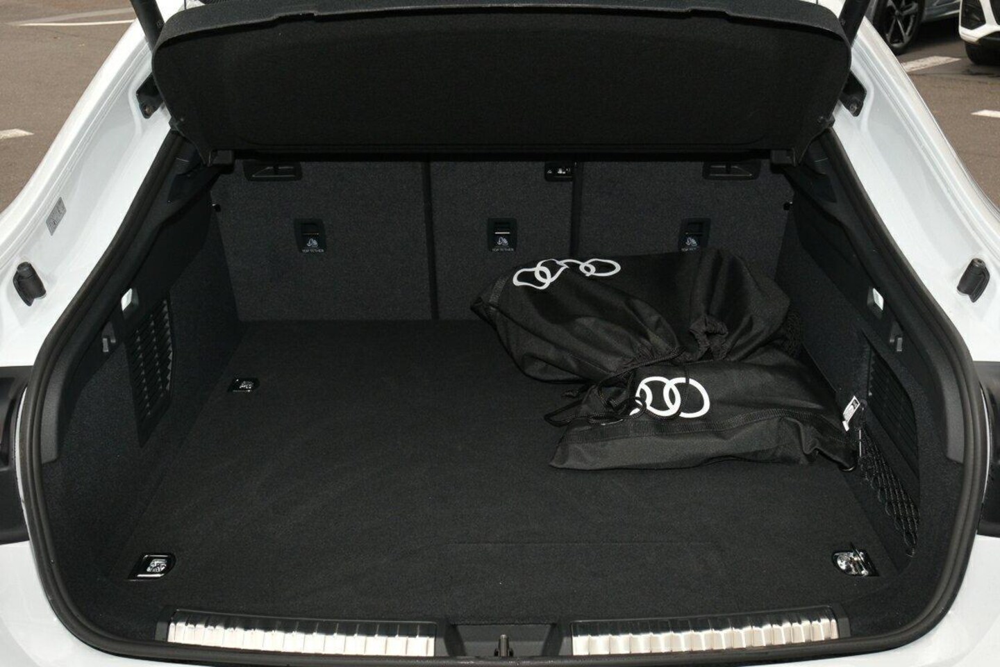 Image about Audi A5 Sedan TFSI e e-hybrid quattro 270 kW S tronic
