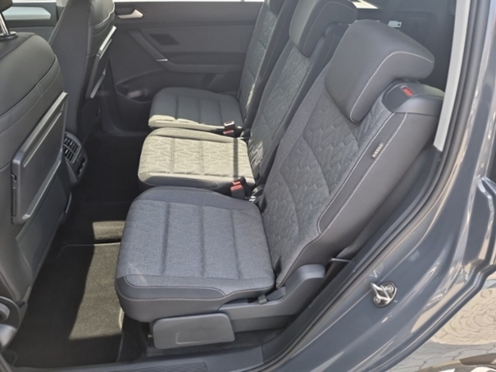 Volkswagen Touran – Bild 13