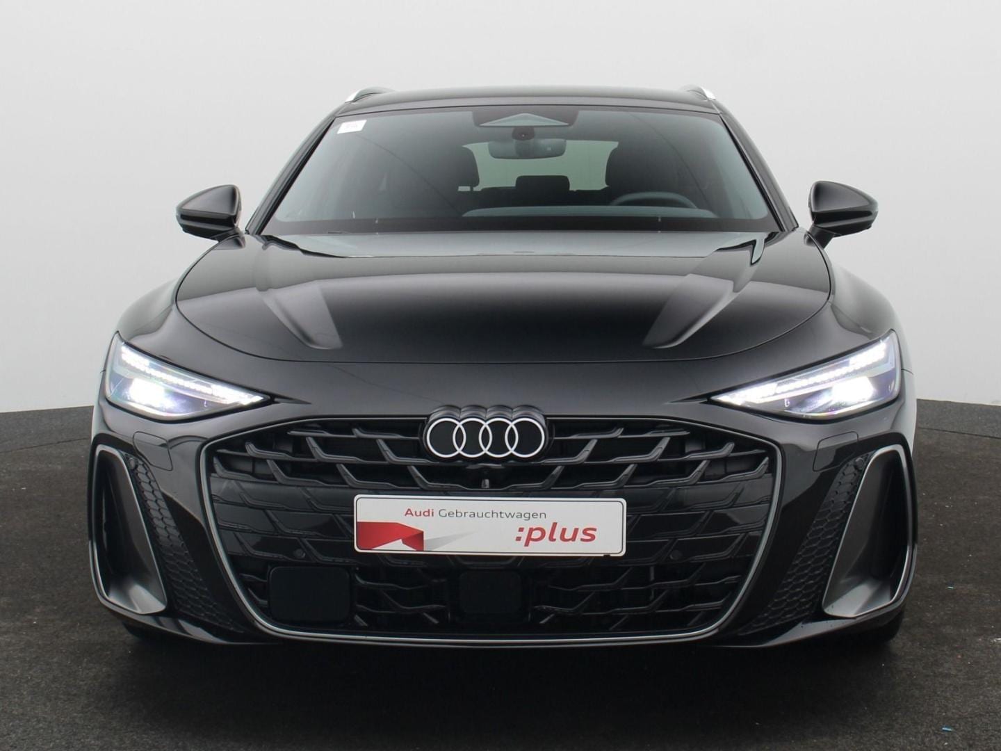 Bild über Audi A6 Avant TDI 150 kW S tronic - für weitere Informationen kontaktieren Sie den Audi Partner