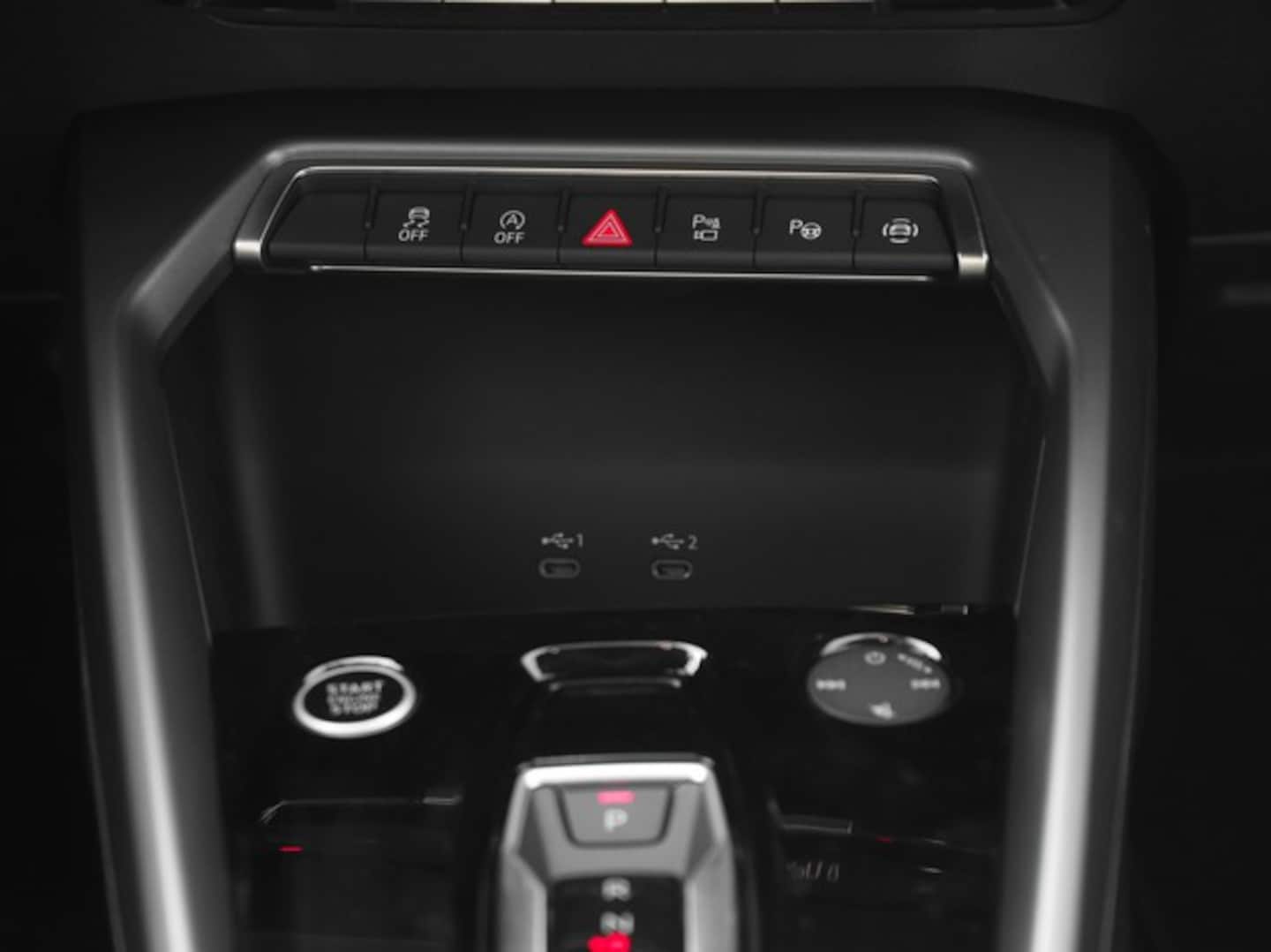 Bild über Audi A3 Sportback S line 35 TFSI S tronic - für weitere Informationen kontaktieren Sie den Audi Partner