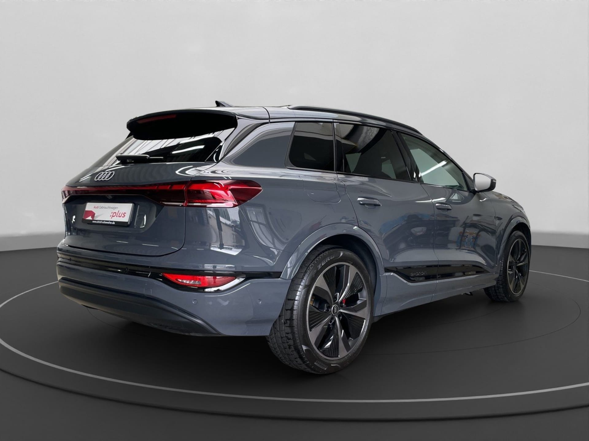 Audi Q6 SUV e-tron