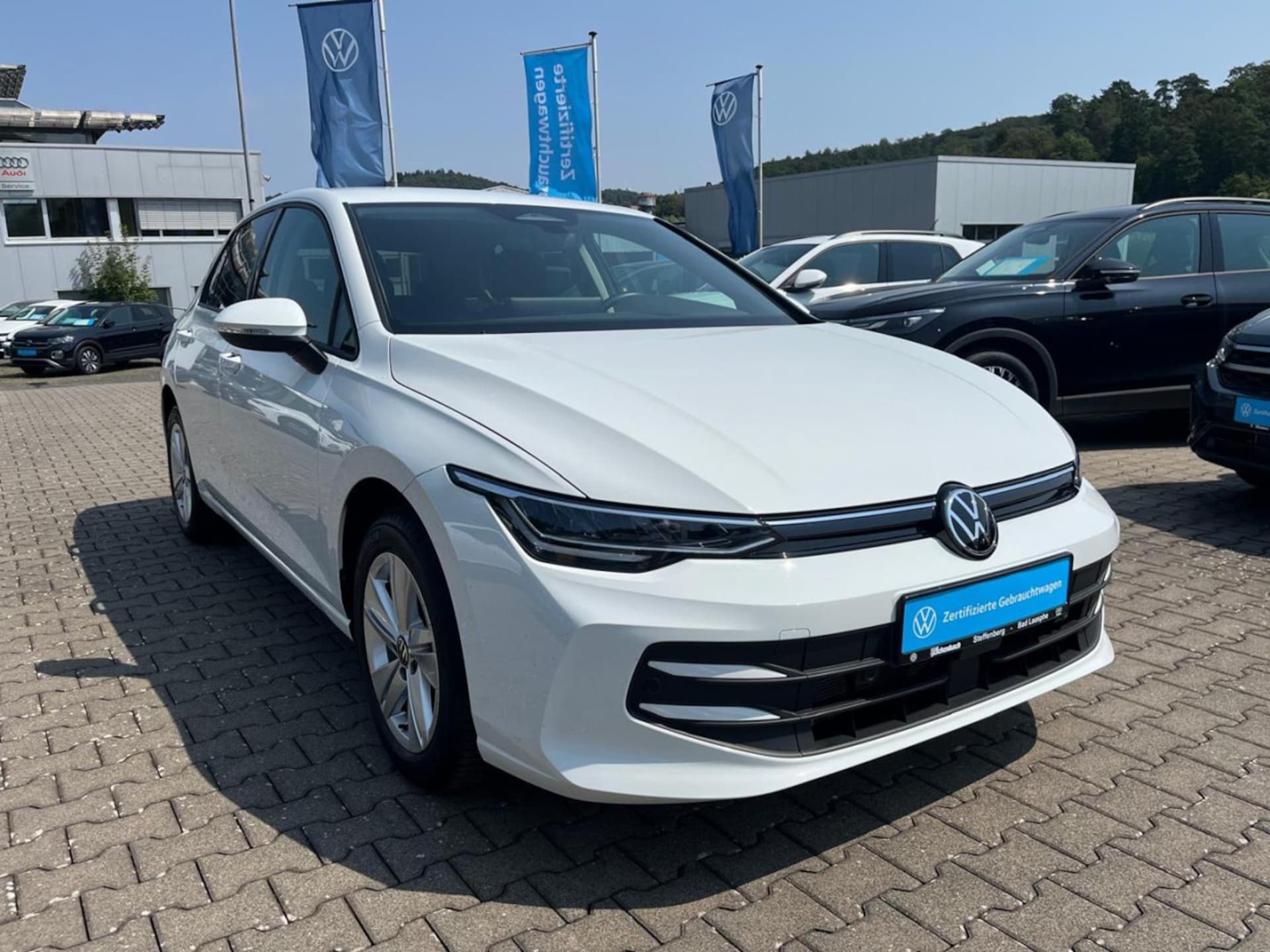 Volkswagen Golf Life