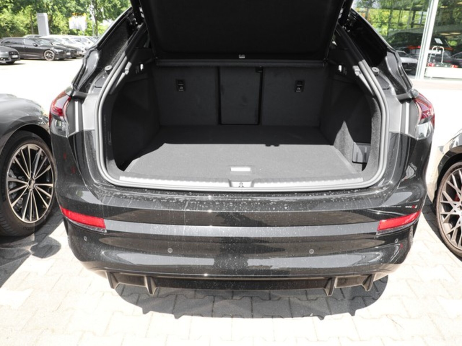 Audi Q4 Sportback e-tron – Bild 8