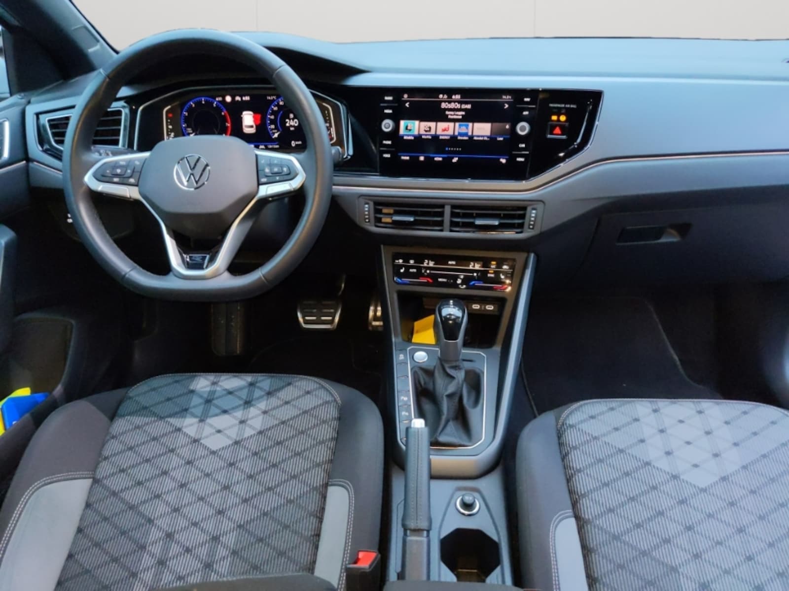 Volkswagen Polo – Bild 9