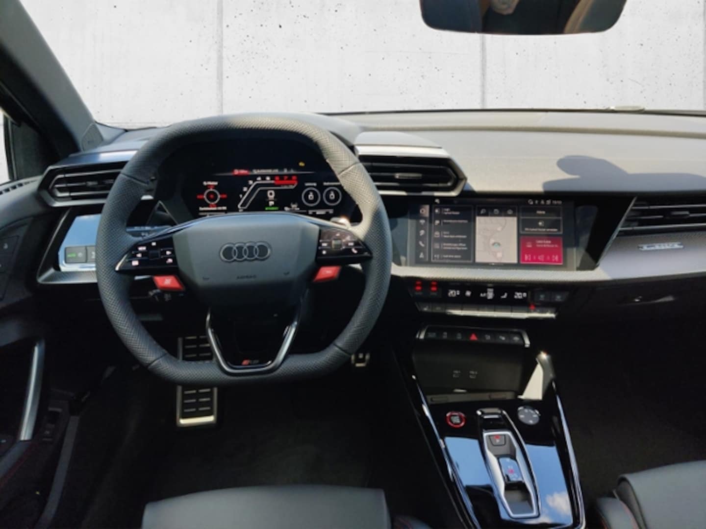 Bild über Audi RS 3 Sportback TFSI quattro 294 kW S tronic - für weitere Informationen kontaktieren Sie den Audi Partner