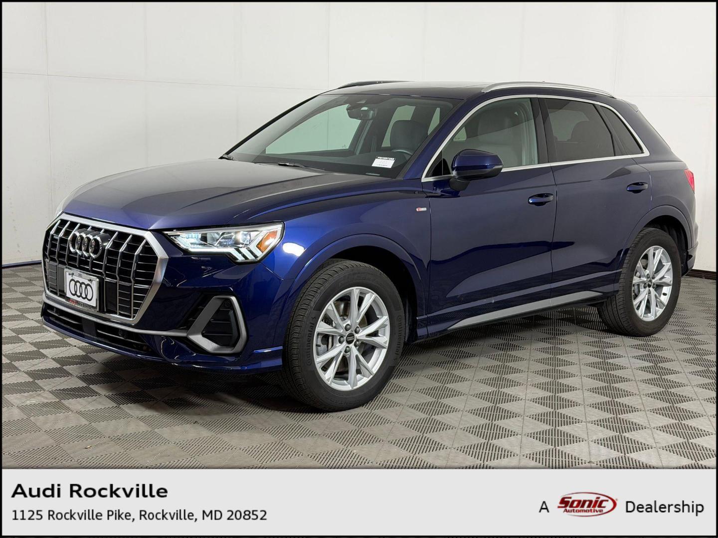 2022 Audi Q3 45 TFSI S Line Premium Plus quattro's photo