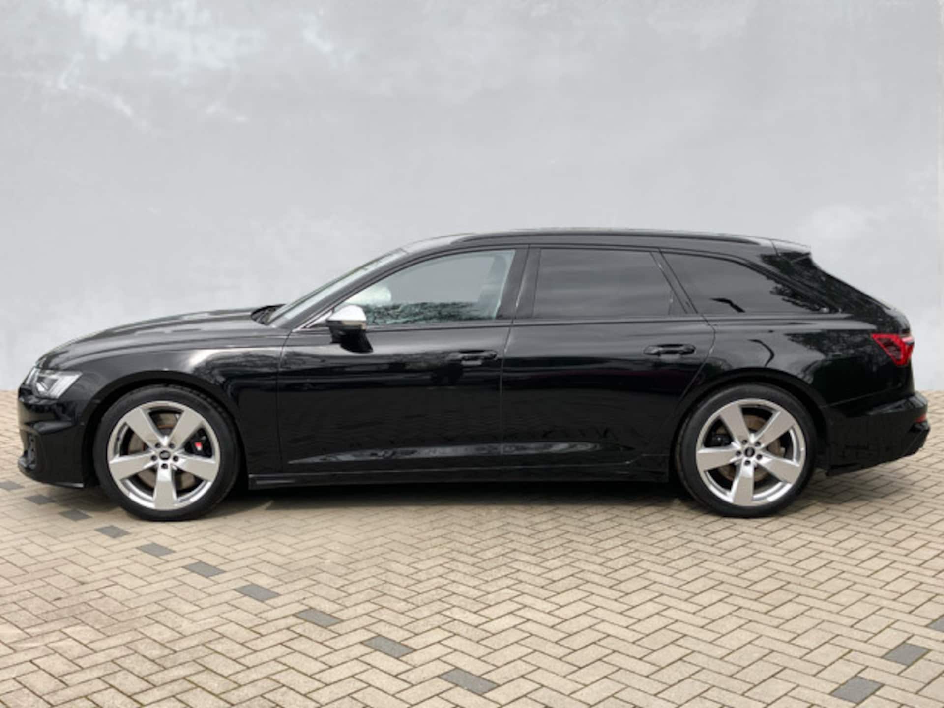 Audi S6 Avant