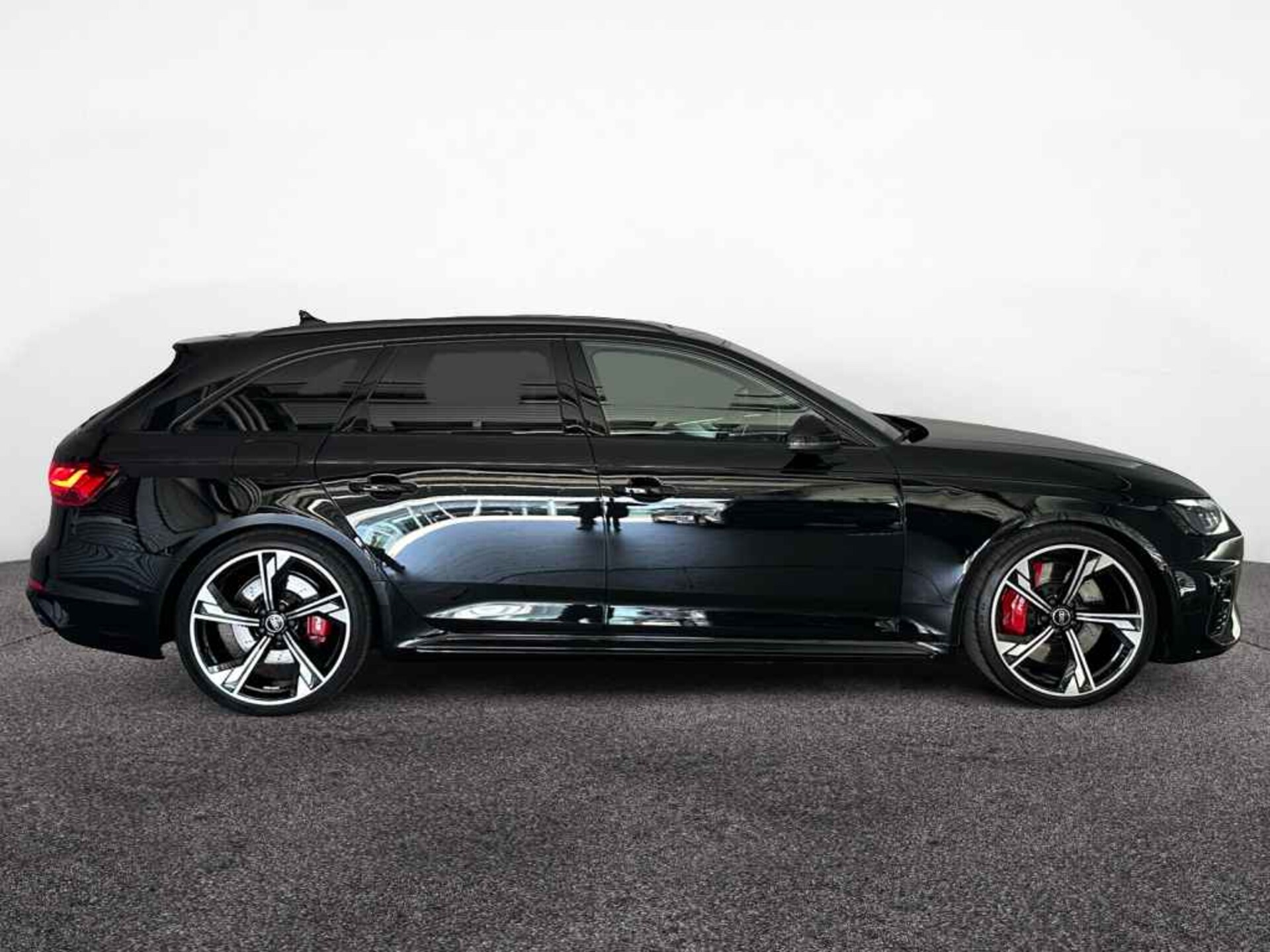 Audi RS 4 Avant