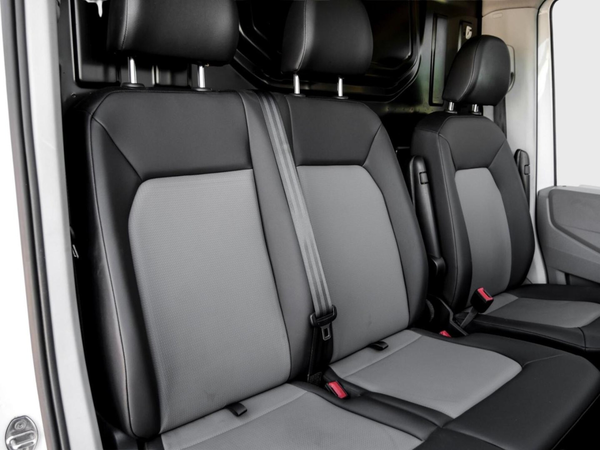 Volkswagen Crafter Kasten langer Radstand