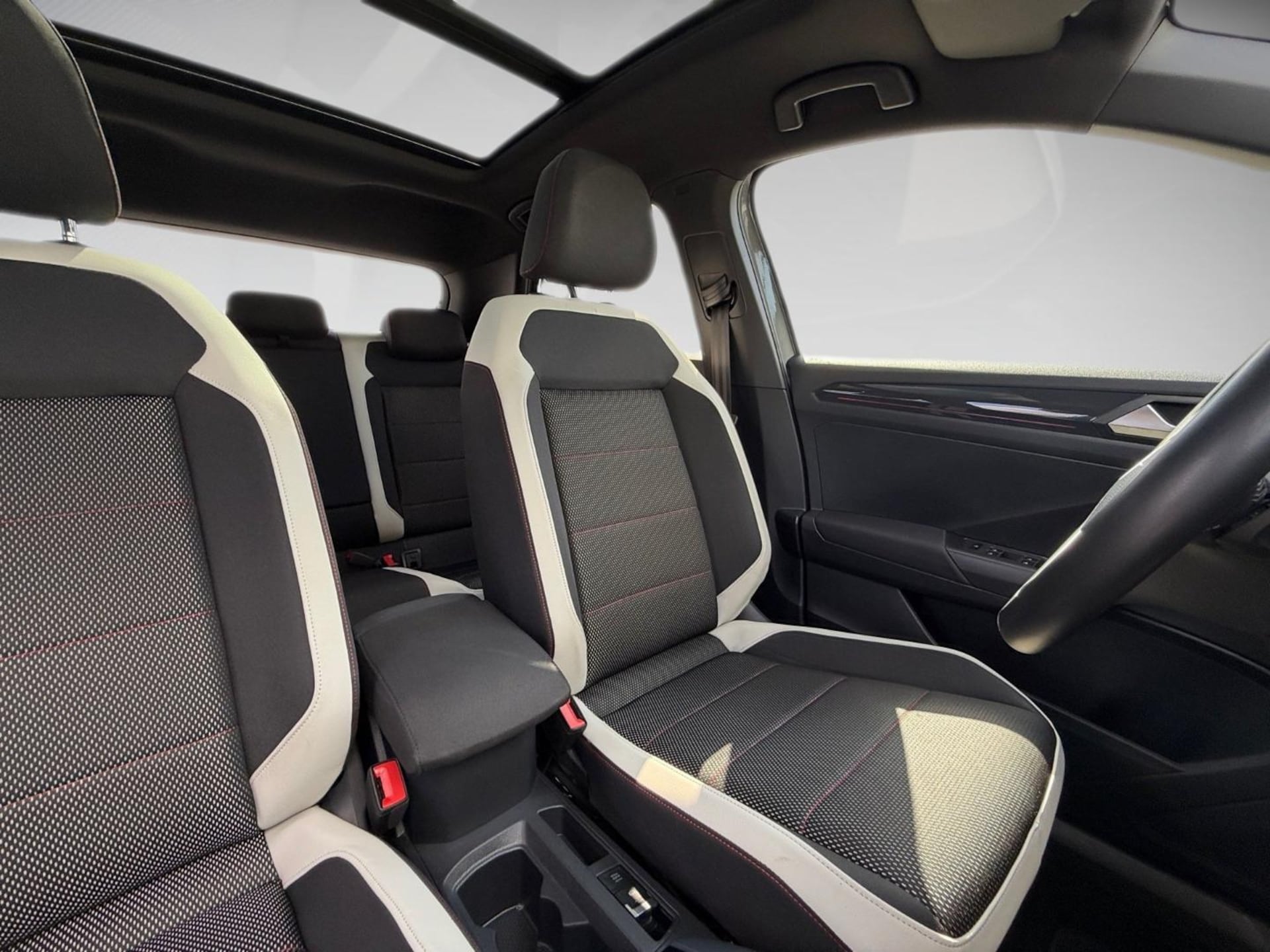 Volkswagen T-Roc Sport