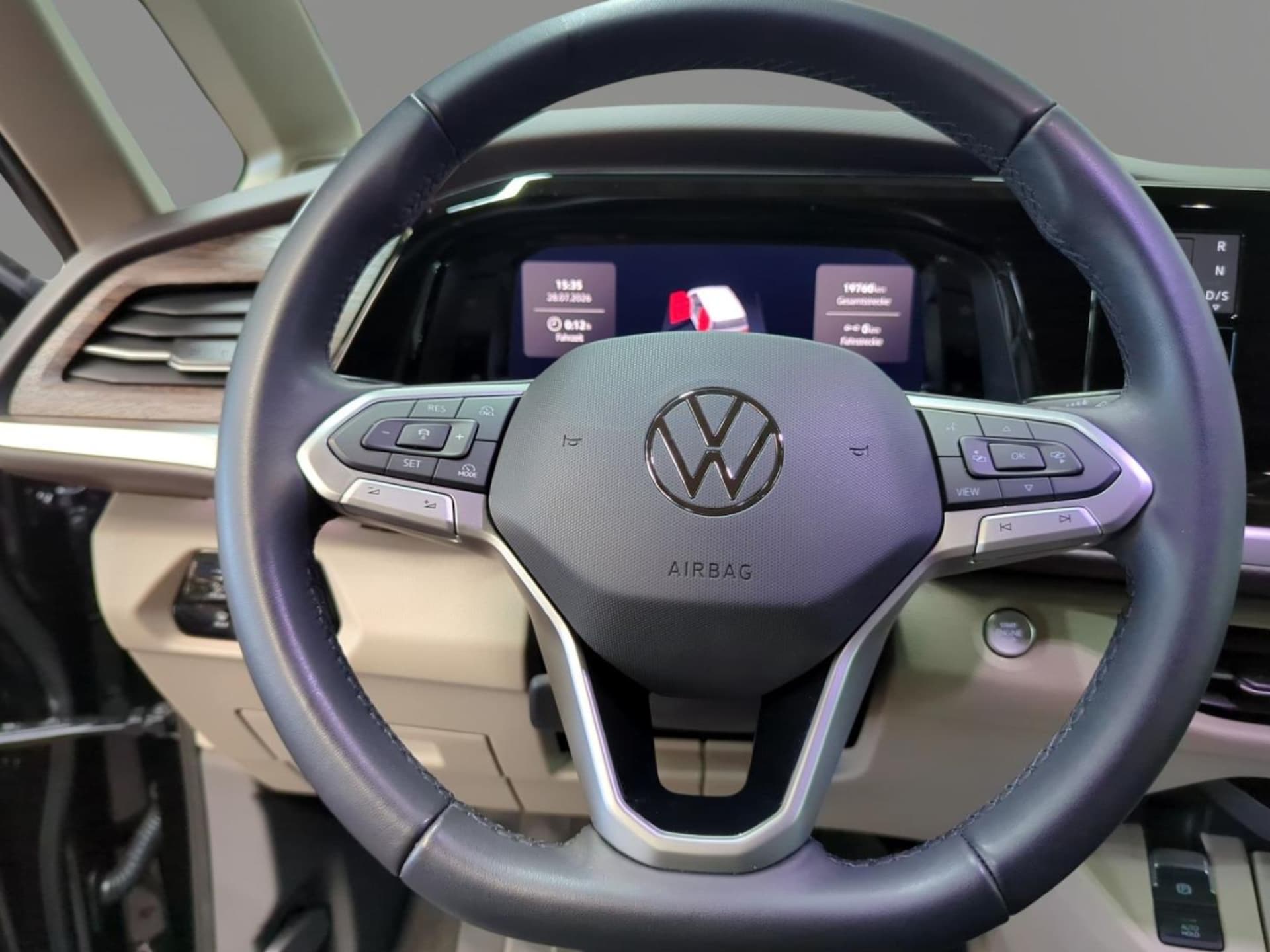 Volkswagen Multivan Style