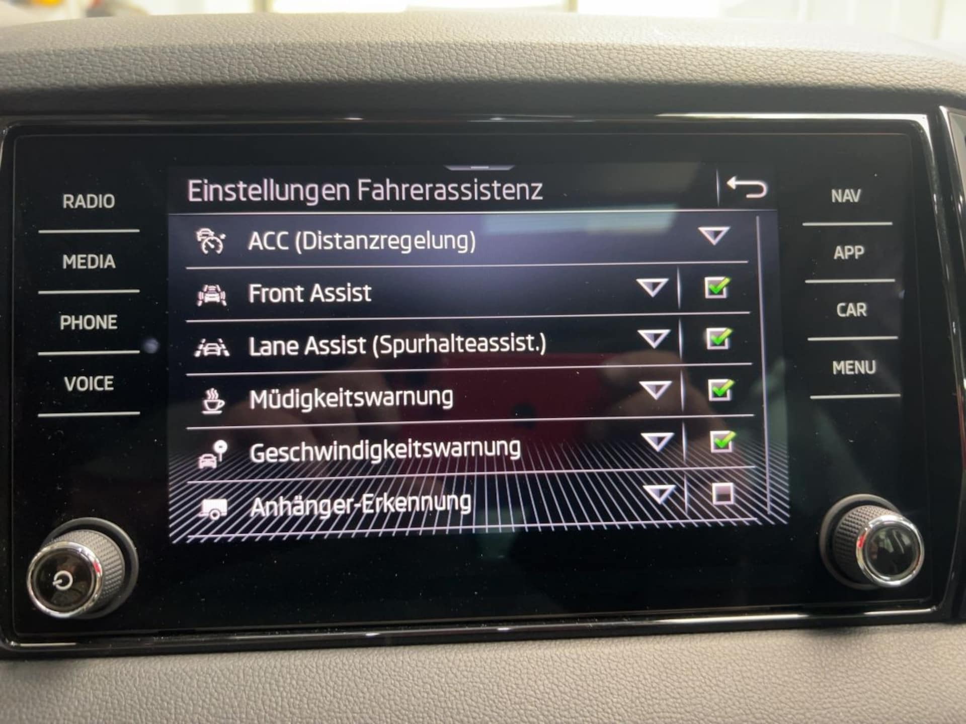 Skoda Karoq Selection