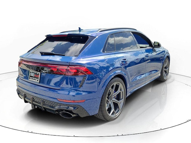 2026 Audi RS Q8 SUV performance