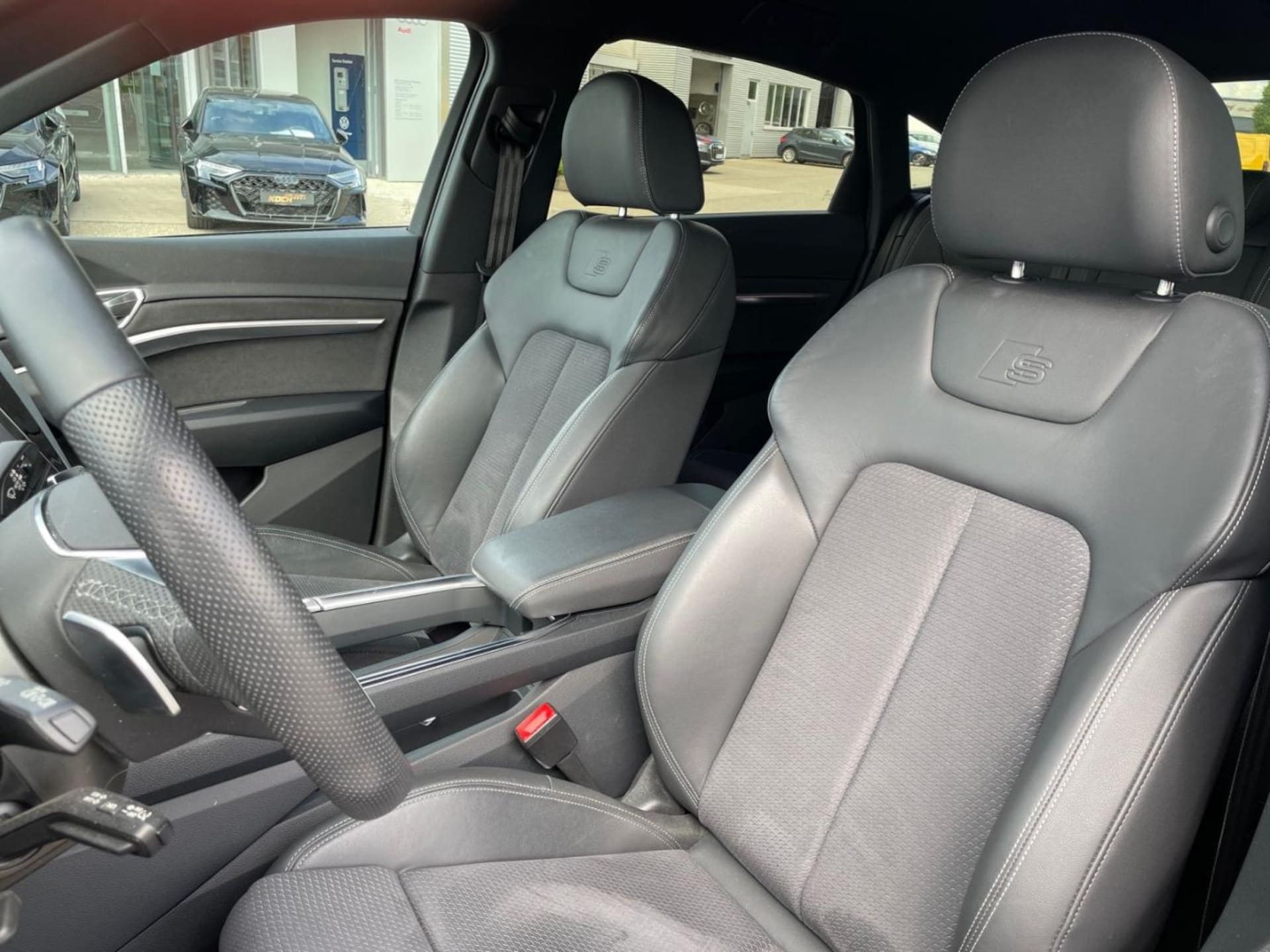 Audi Q8 Sportback e-tron Advanced