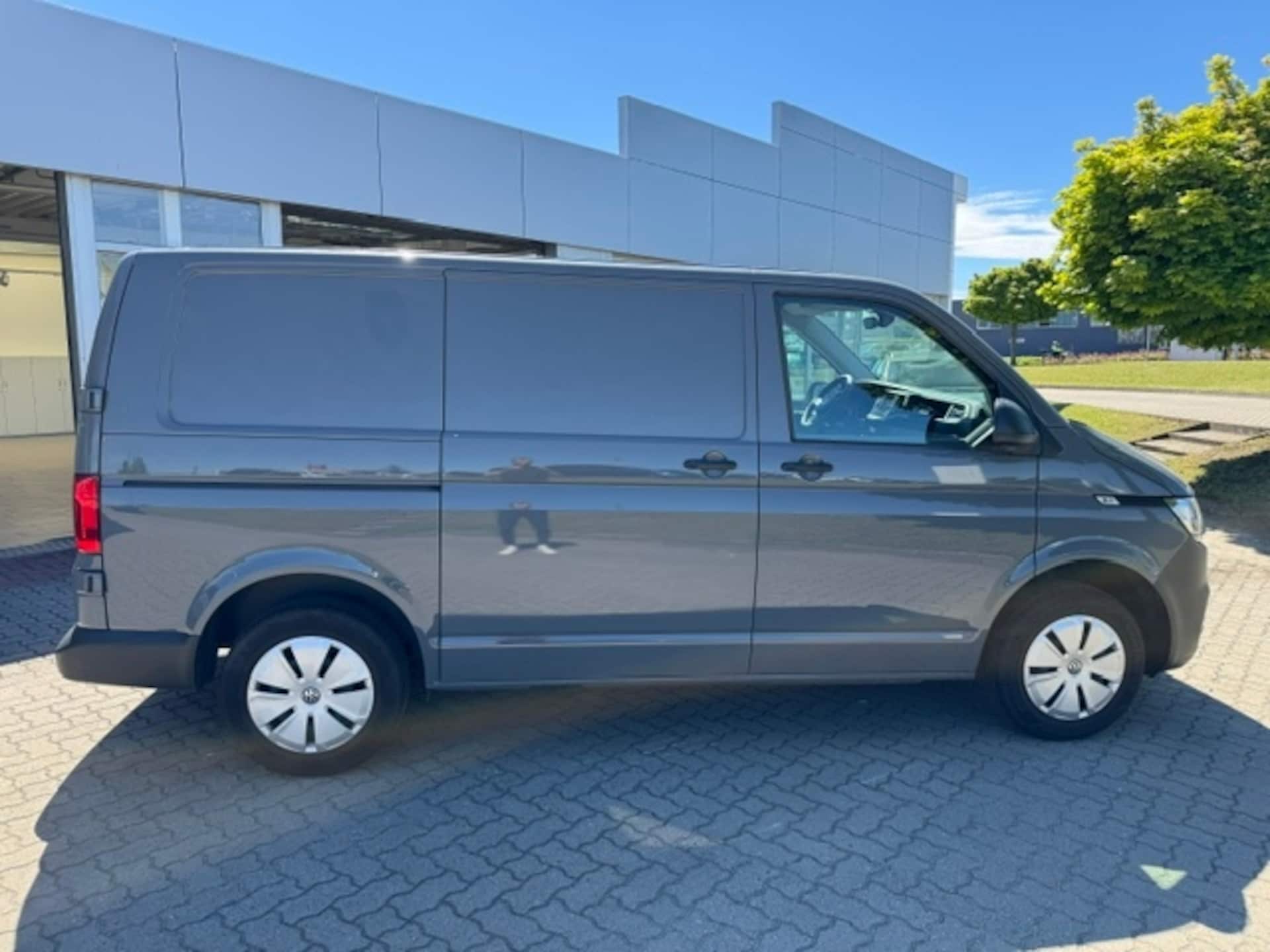 Volkswagen T6.1 Transporter Kasten kurzer Radstand