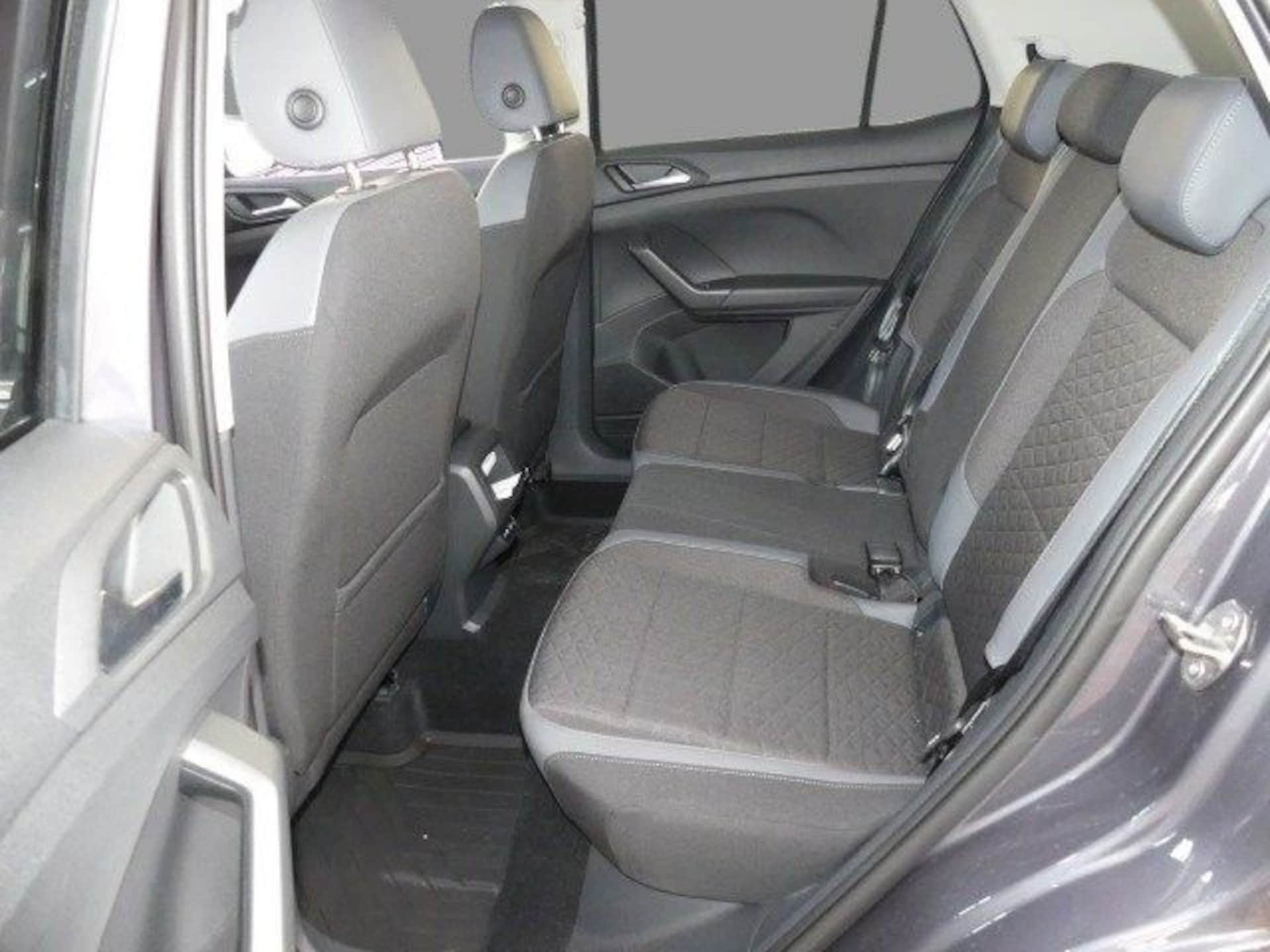 Volkswagen T-Cross Style