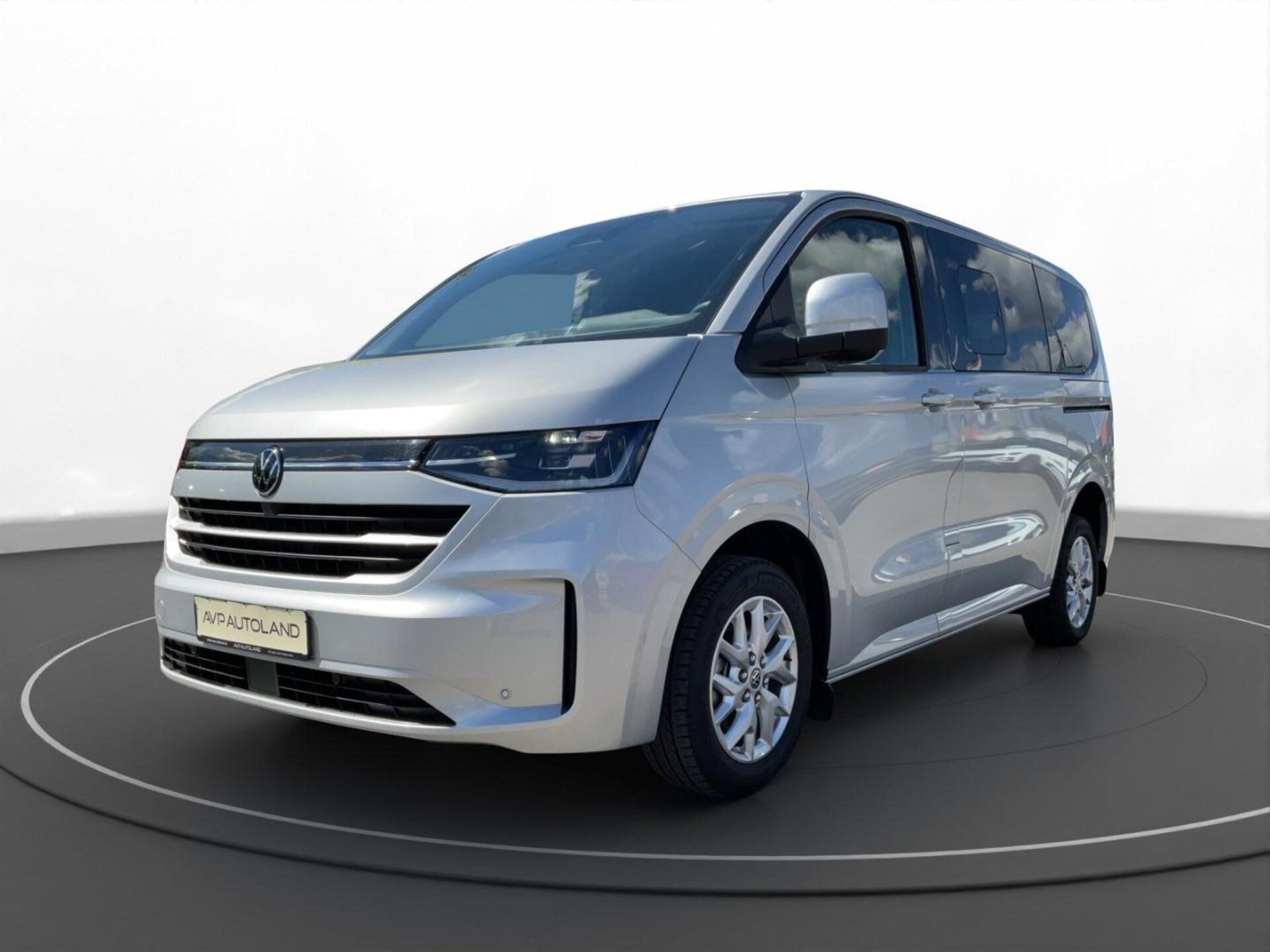 Volkswagen Caravelle Style