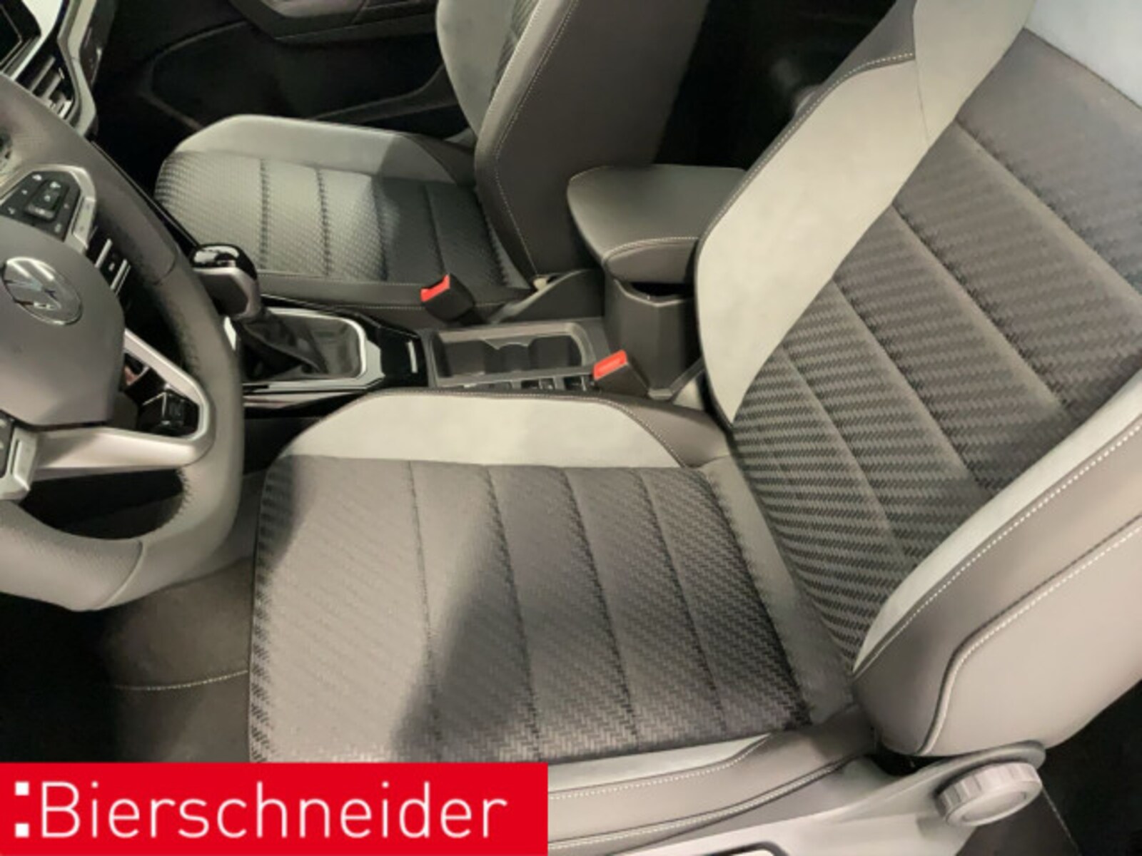 Volkswagen T-Roc Cabriolet – Bild 10