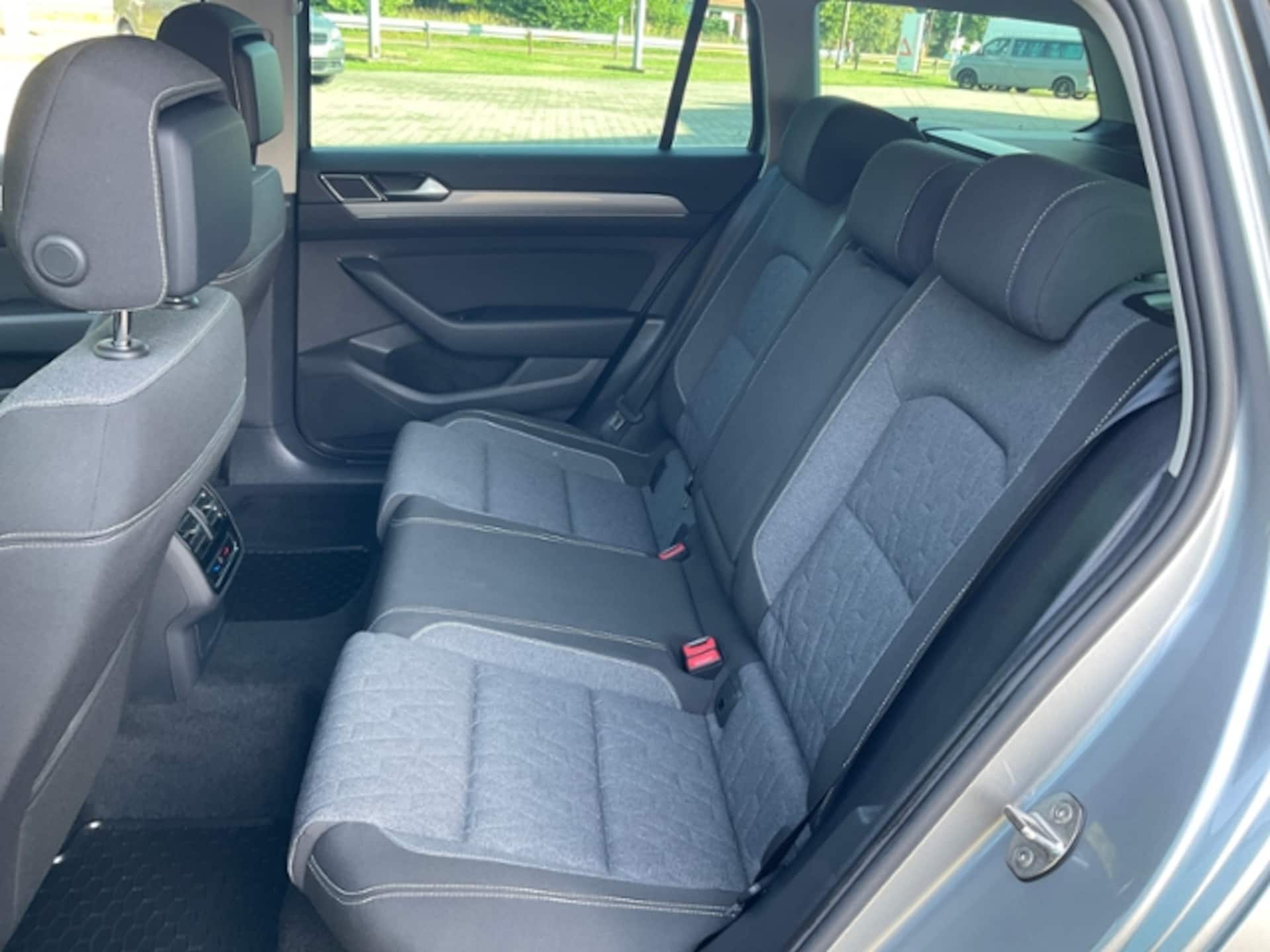 Volkswagen Passat Variant Business