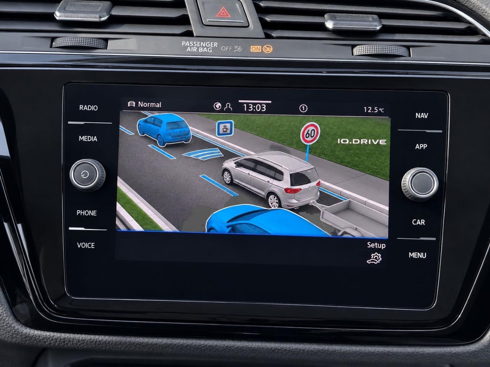 Volkswagen Touran – Bild 8
