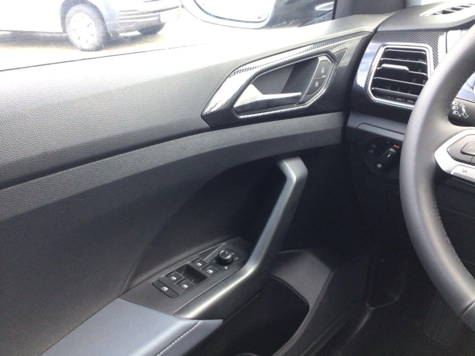 Volkswagen T-Cross – Bild 16