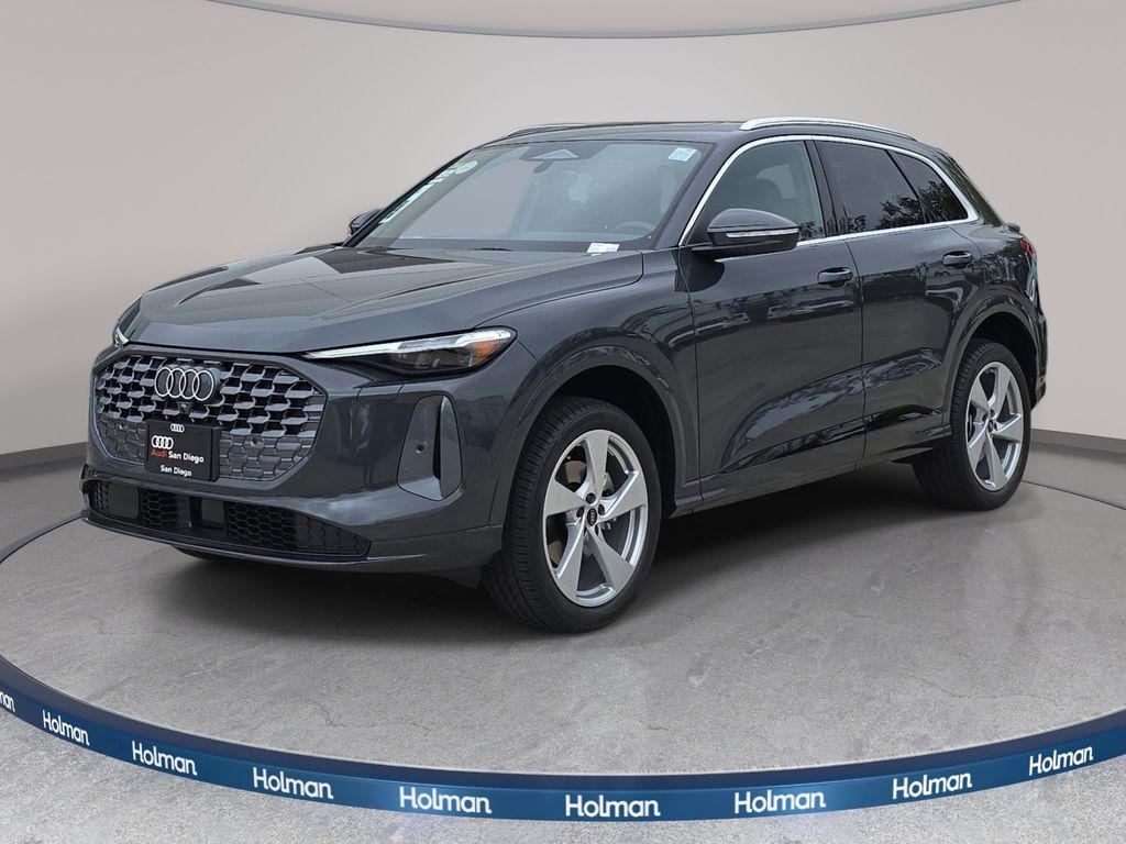 2026 Audi Q5 Premium Plus quattro's photo