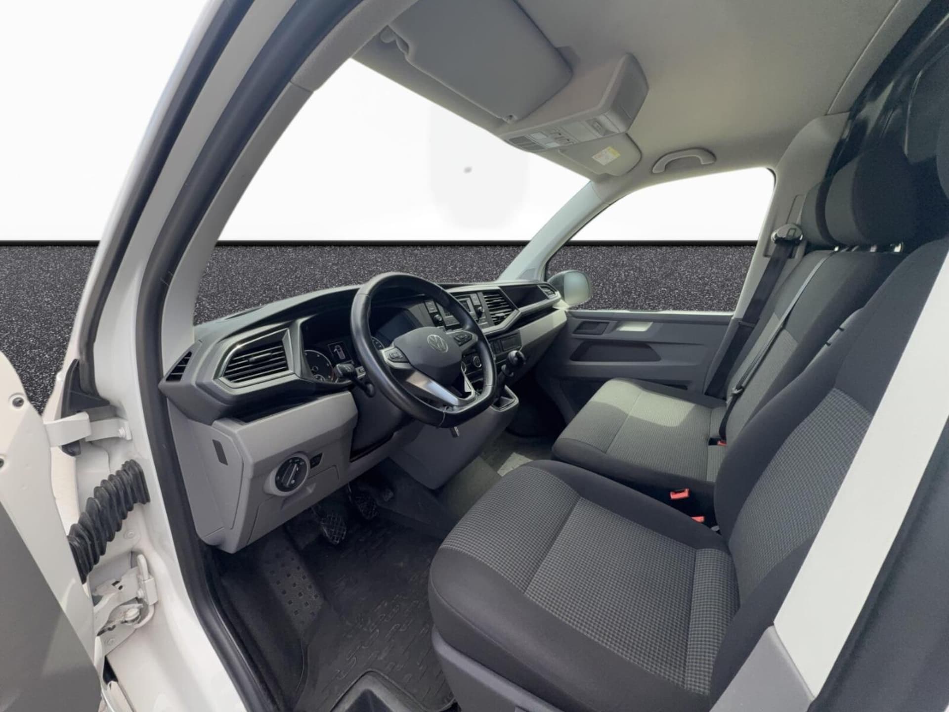Volkswagen Transporter 6.1 Furgon krótki rozstaw osi