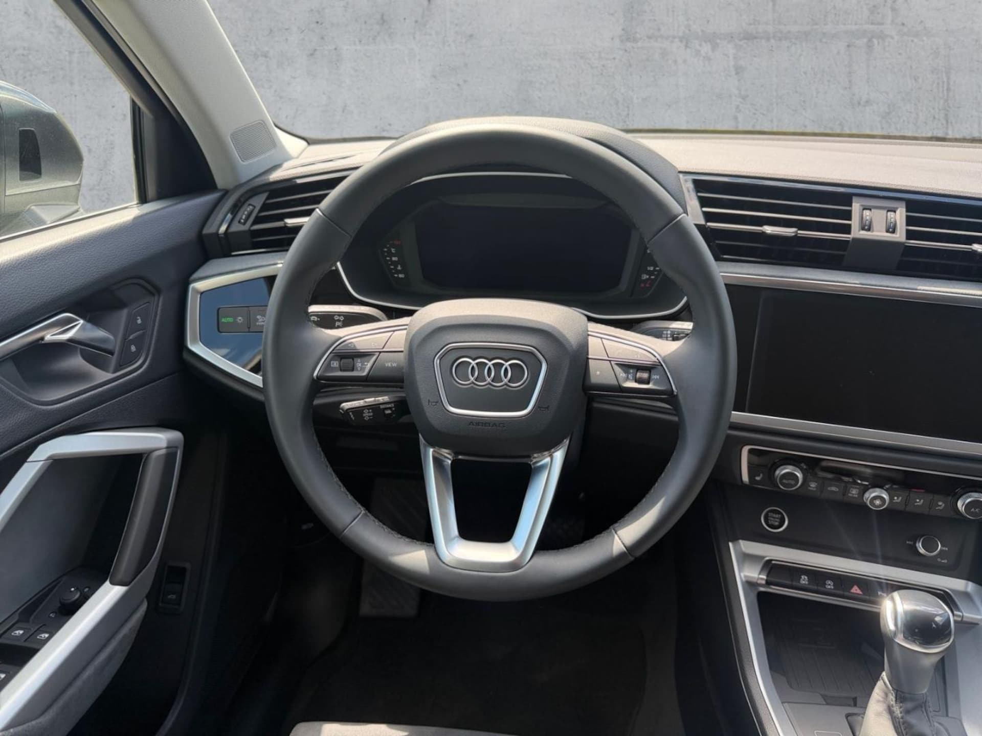 Audi Q3 SUV S line
