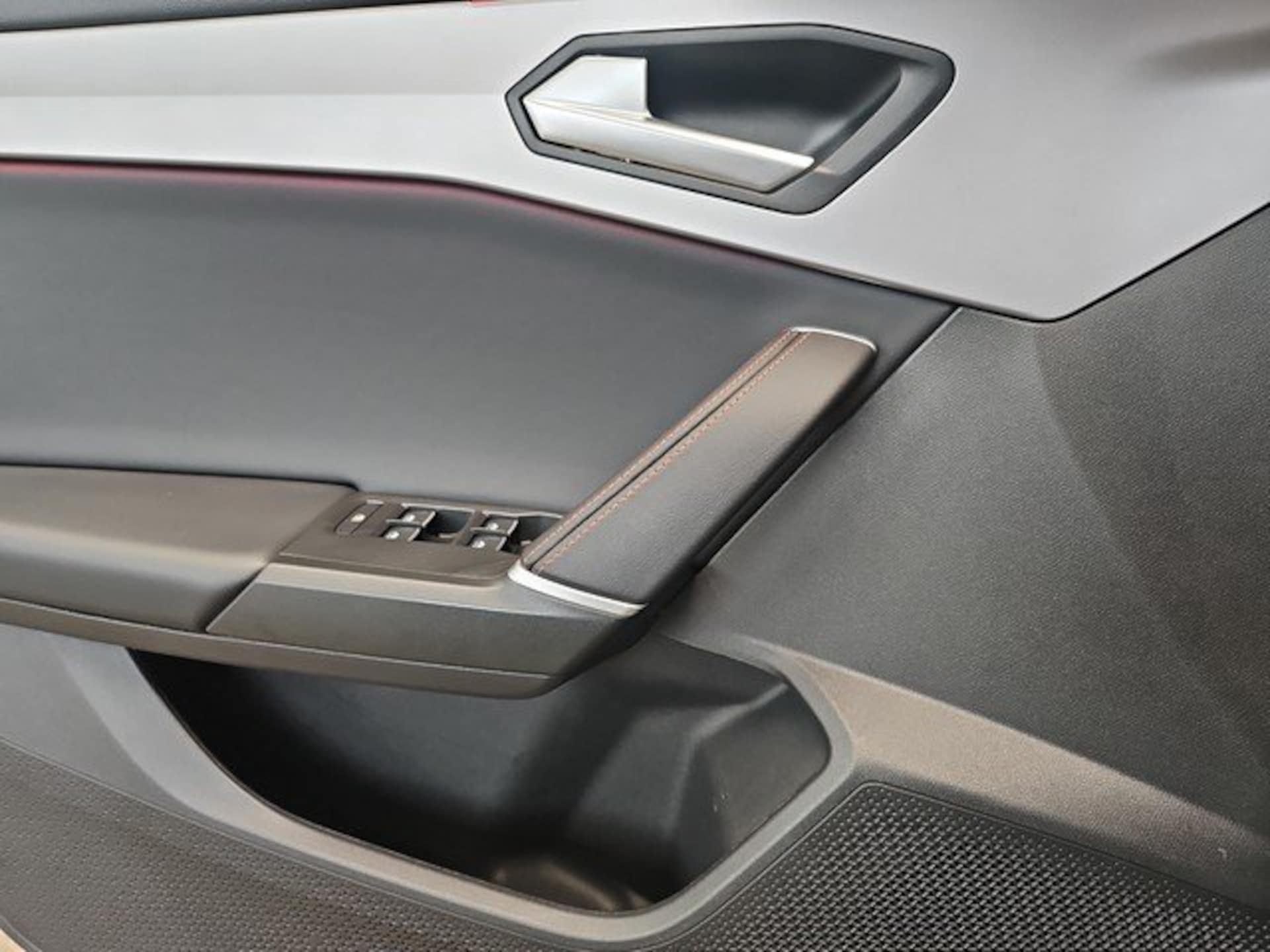 SEAT Leon Sportstourer FR
