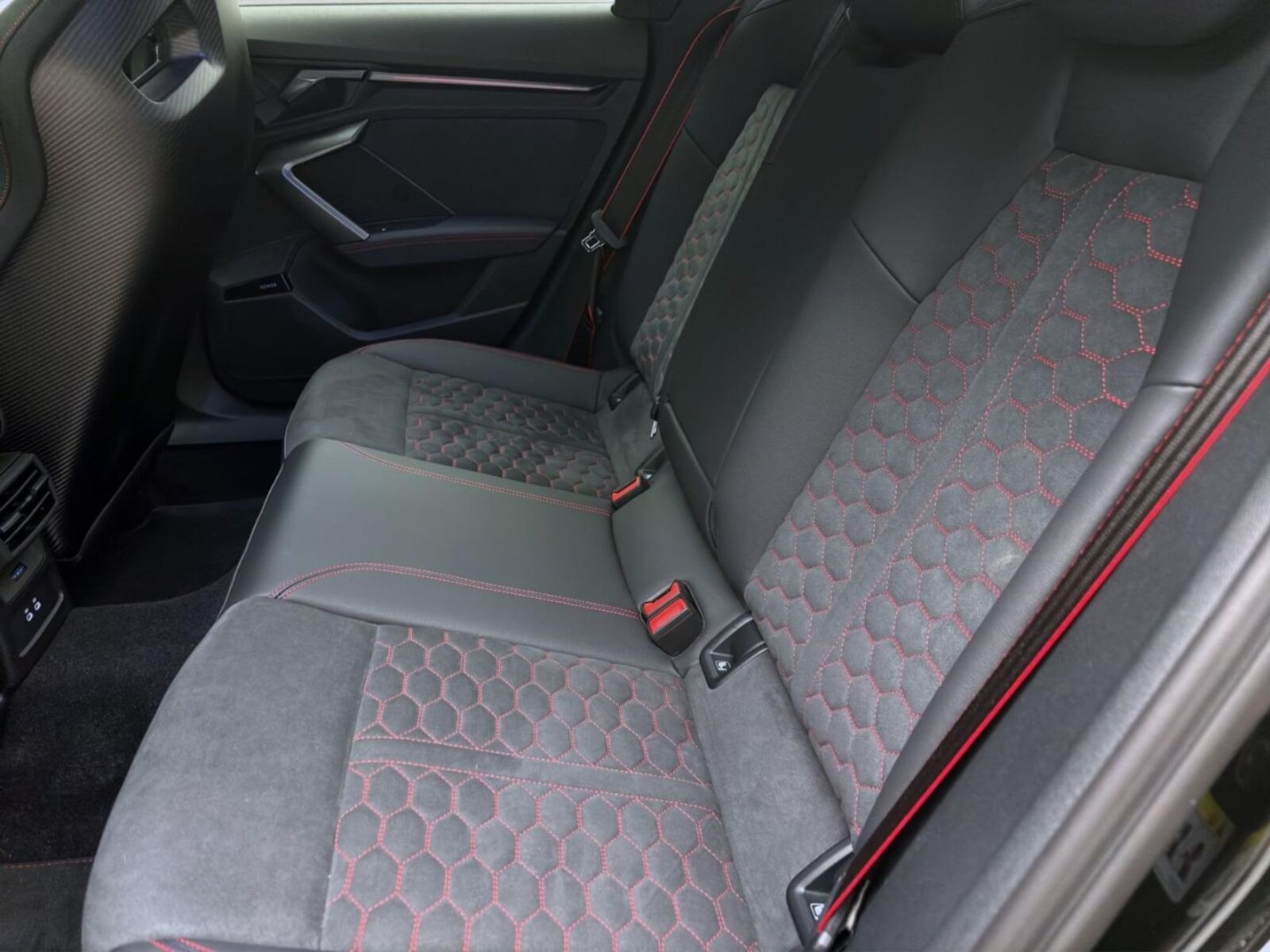 Audi RS 3 Limousine – Bild 16