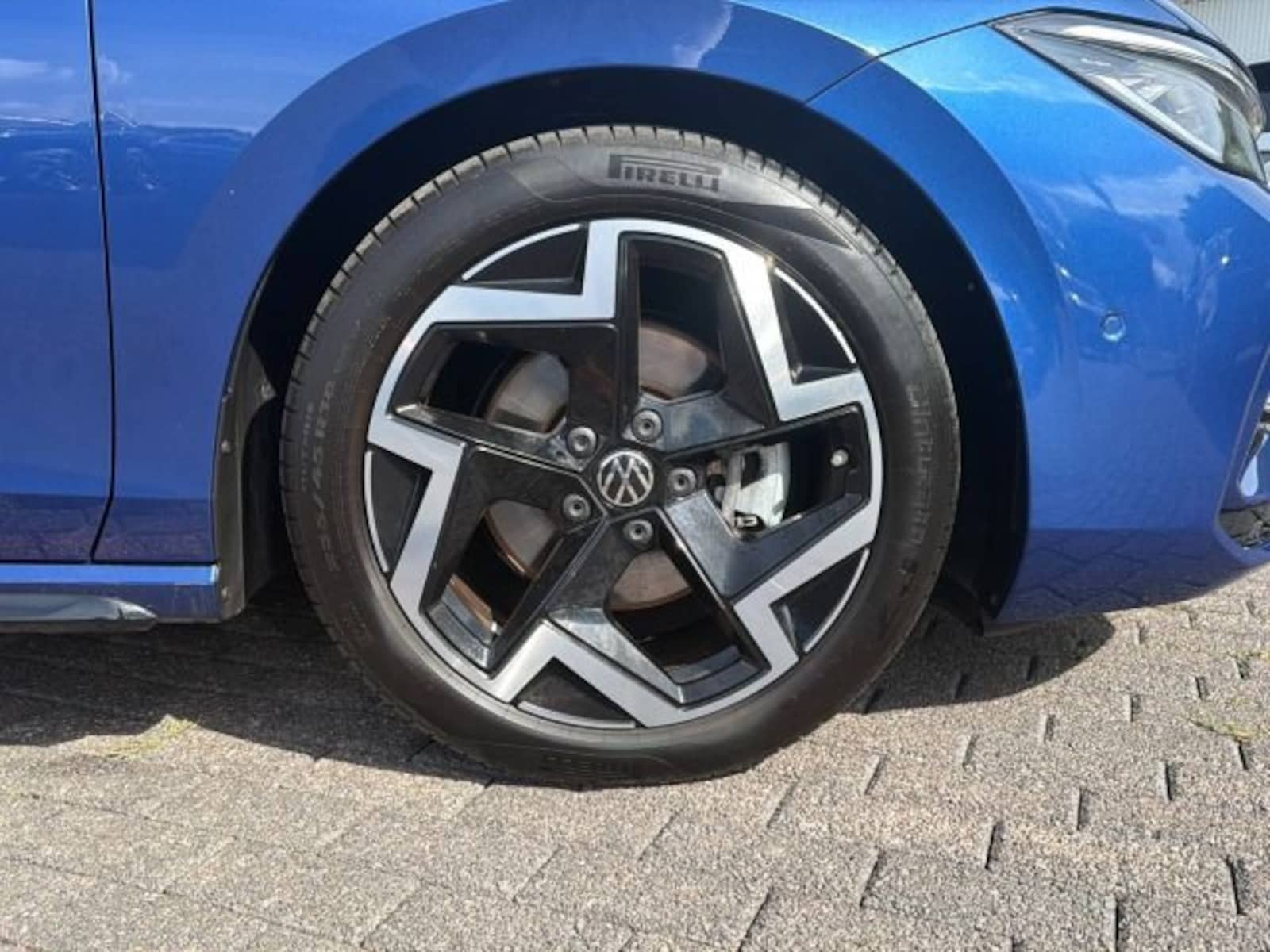 Volkswagen Passat – Bild 7