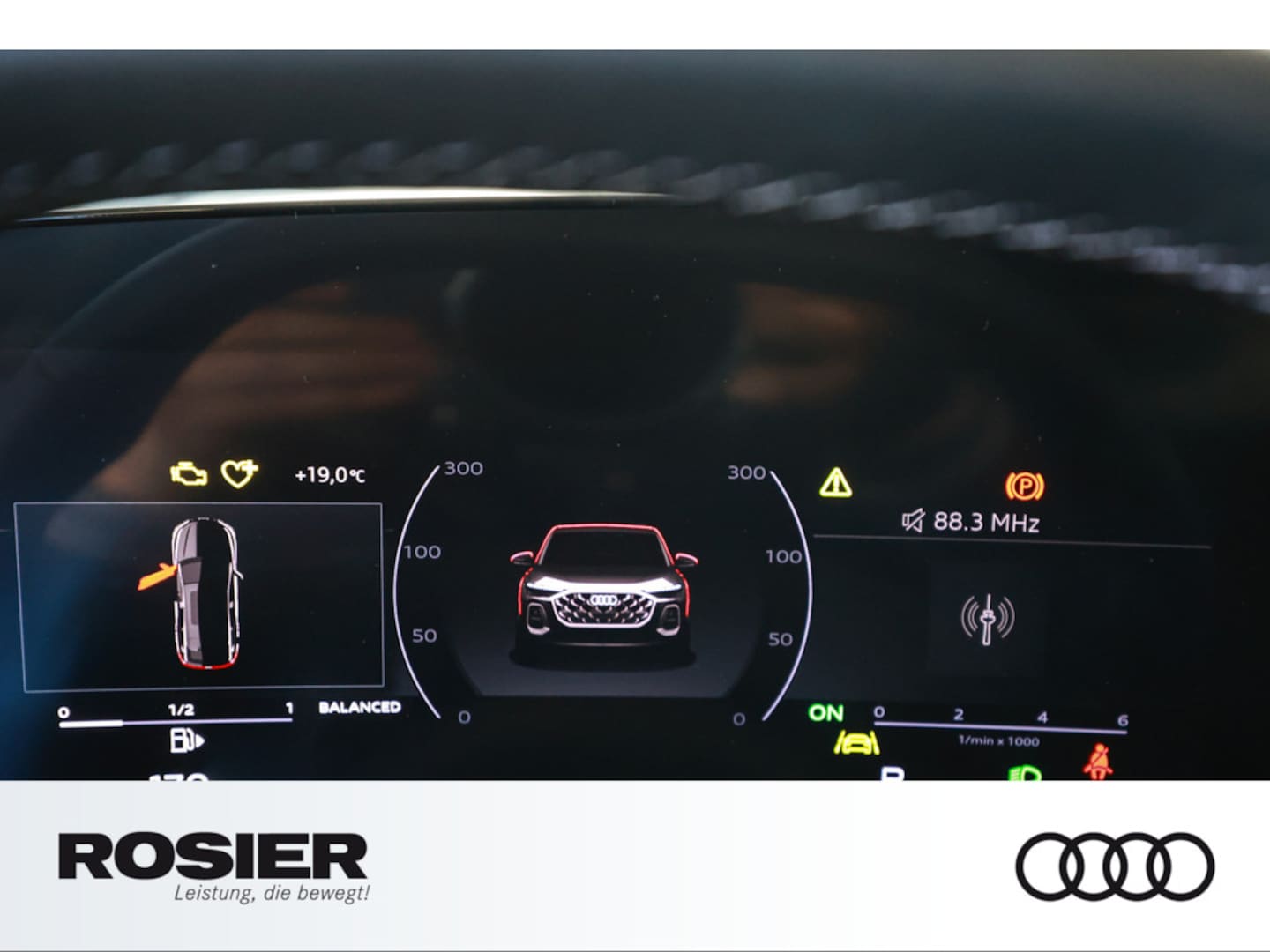 Bild über Audi Q5 Sportback TDI quattro 150 kW S tronic - für weitere Informationen kontaktieren Sie den Audi Partner