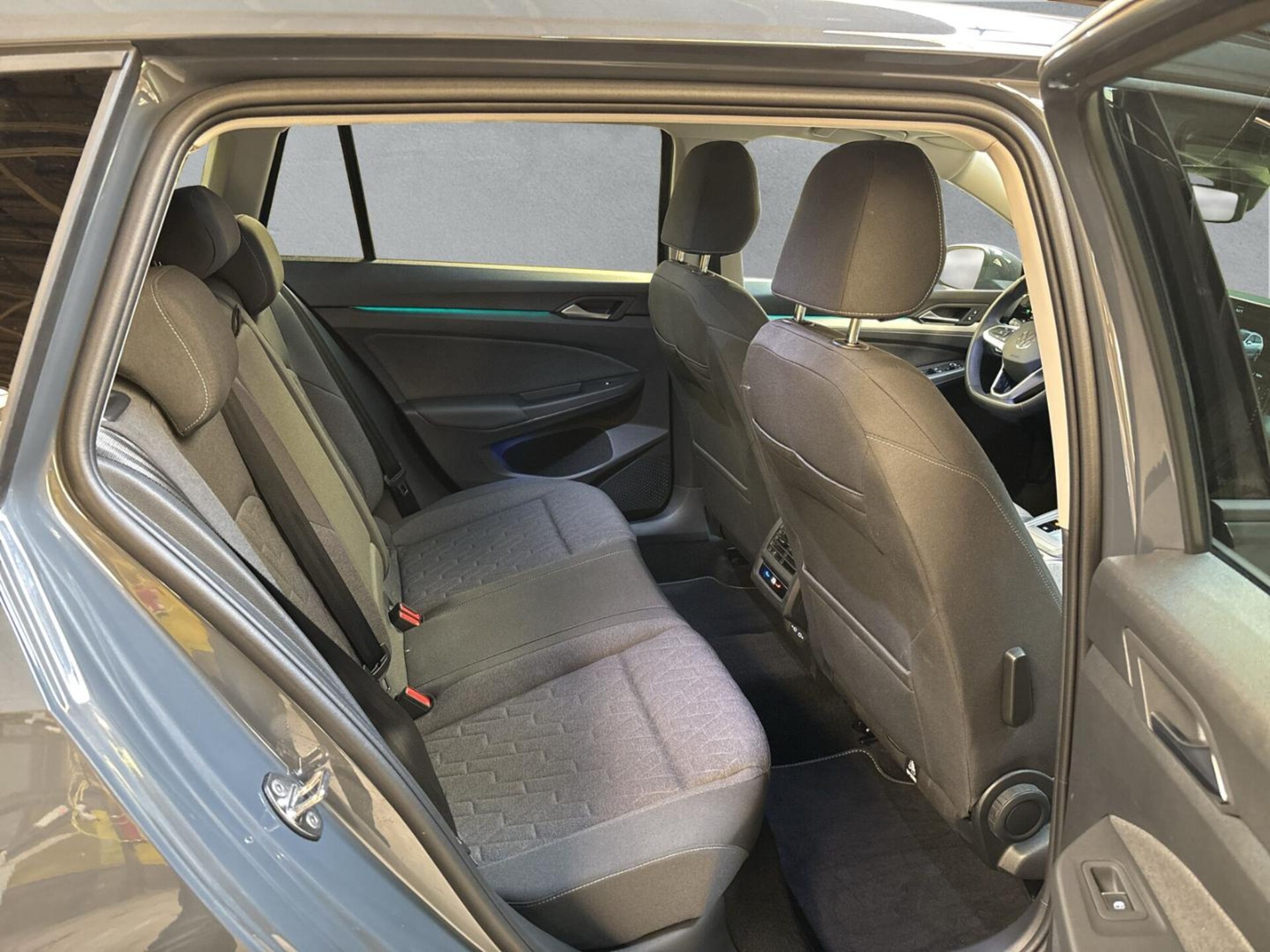Volkswagen Golf Variant Life