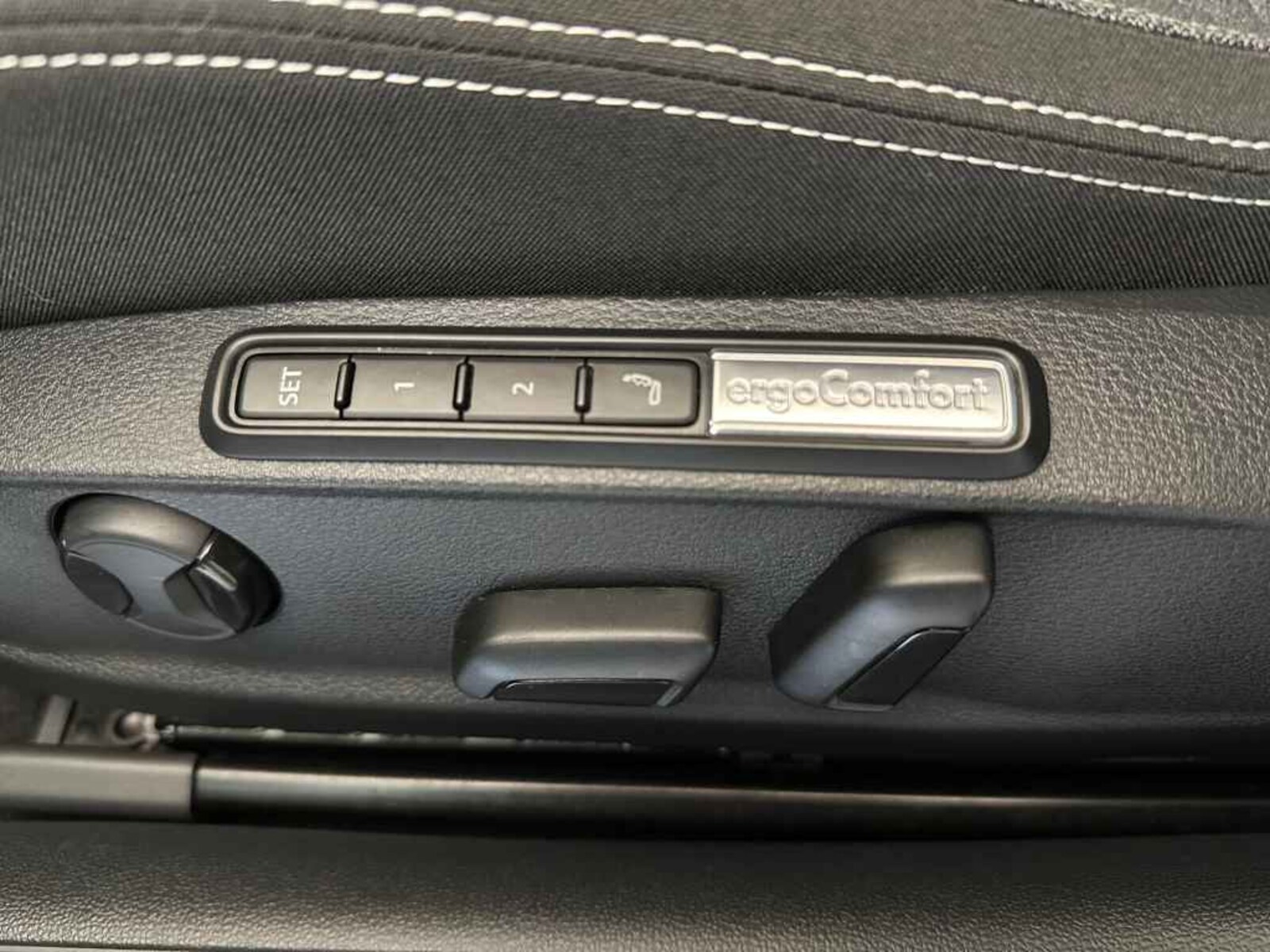 Volkswagen Passat Variant – Bild 17