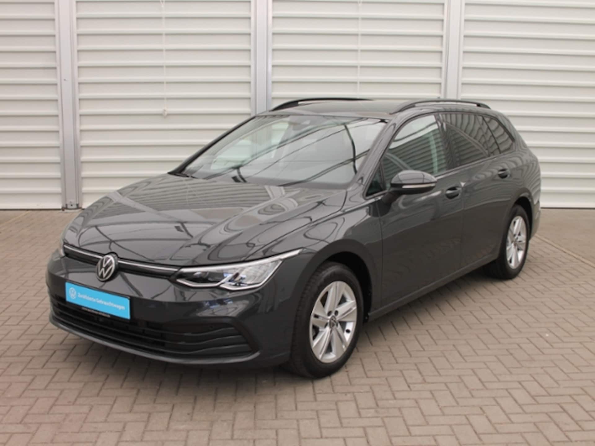 Volkswagen Golf Variant Life