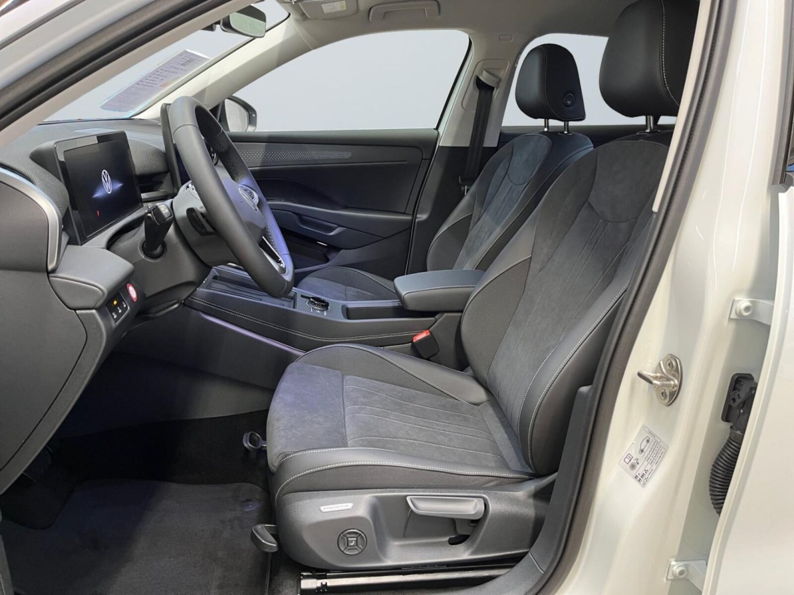 Volkswagen T-Roc – Bild 7