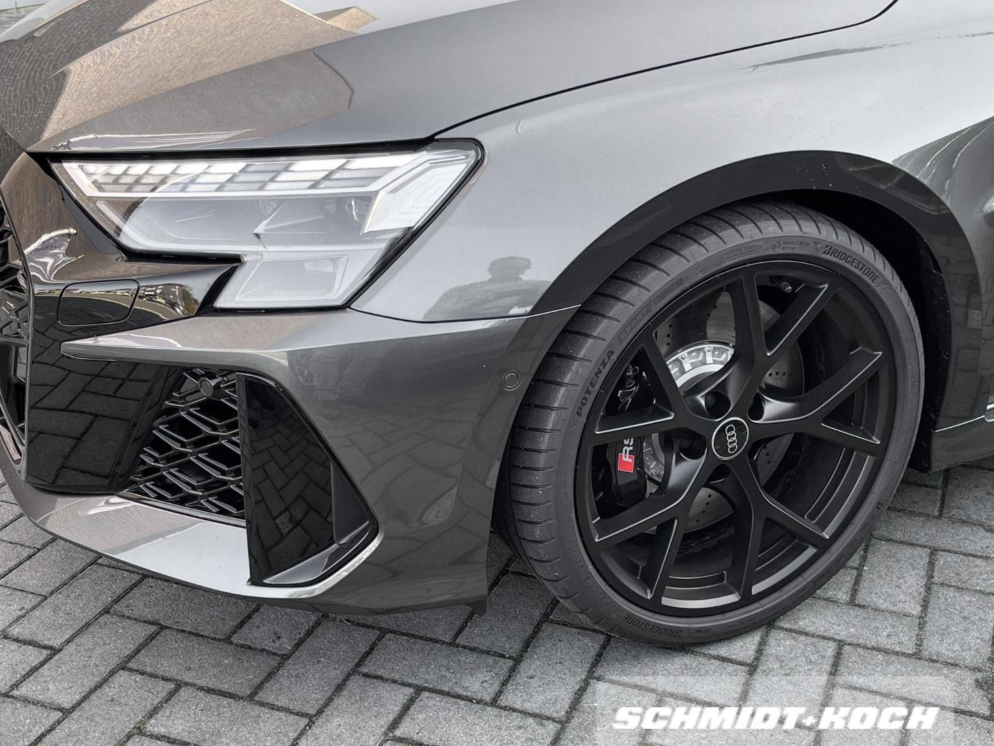 Bild über Audi RS 3 Sportback TFSI quattro 294 kW S tronic - für weitere Informationen kontaktieren Sie den Audi Partner