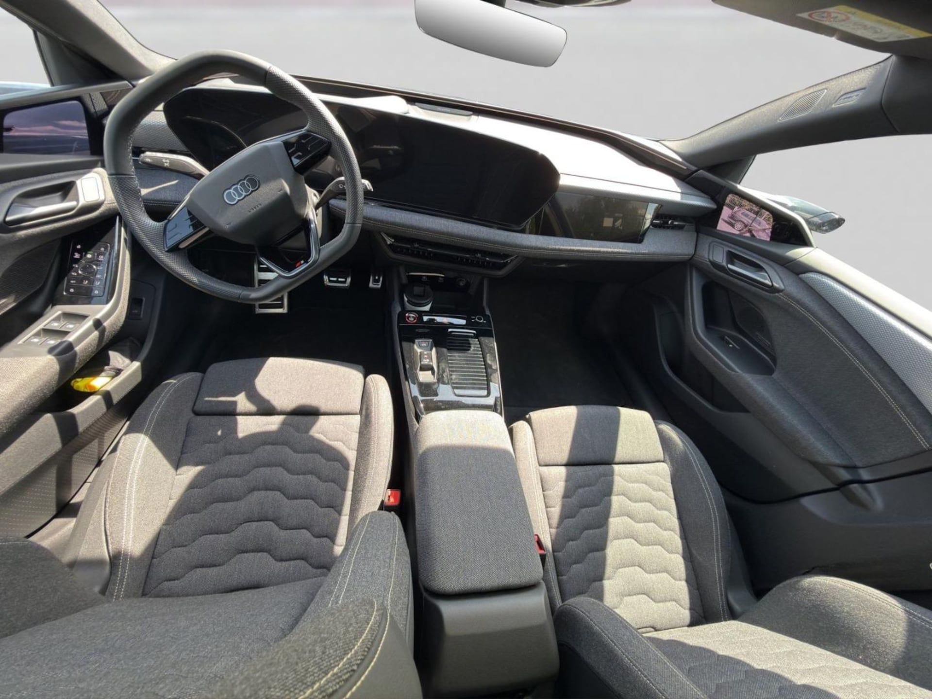 Audi A6 Avant e-tron edition one