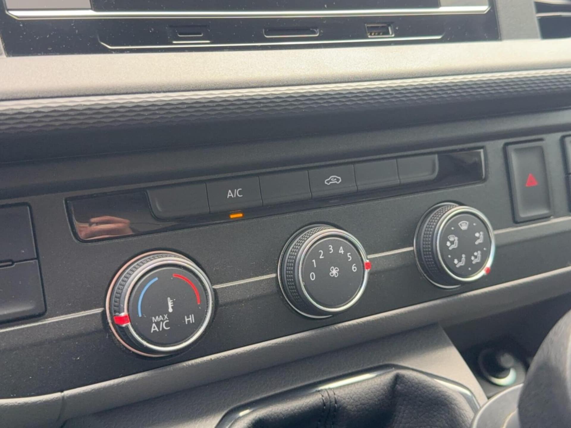 Volkswagen Transporter 6.1 Furgon krótki rozstaw osi