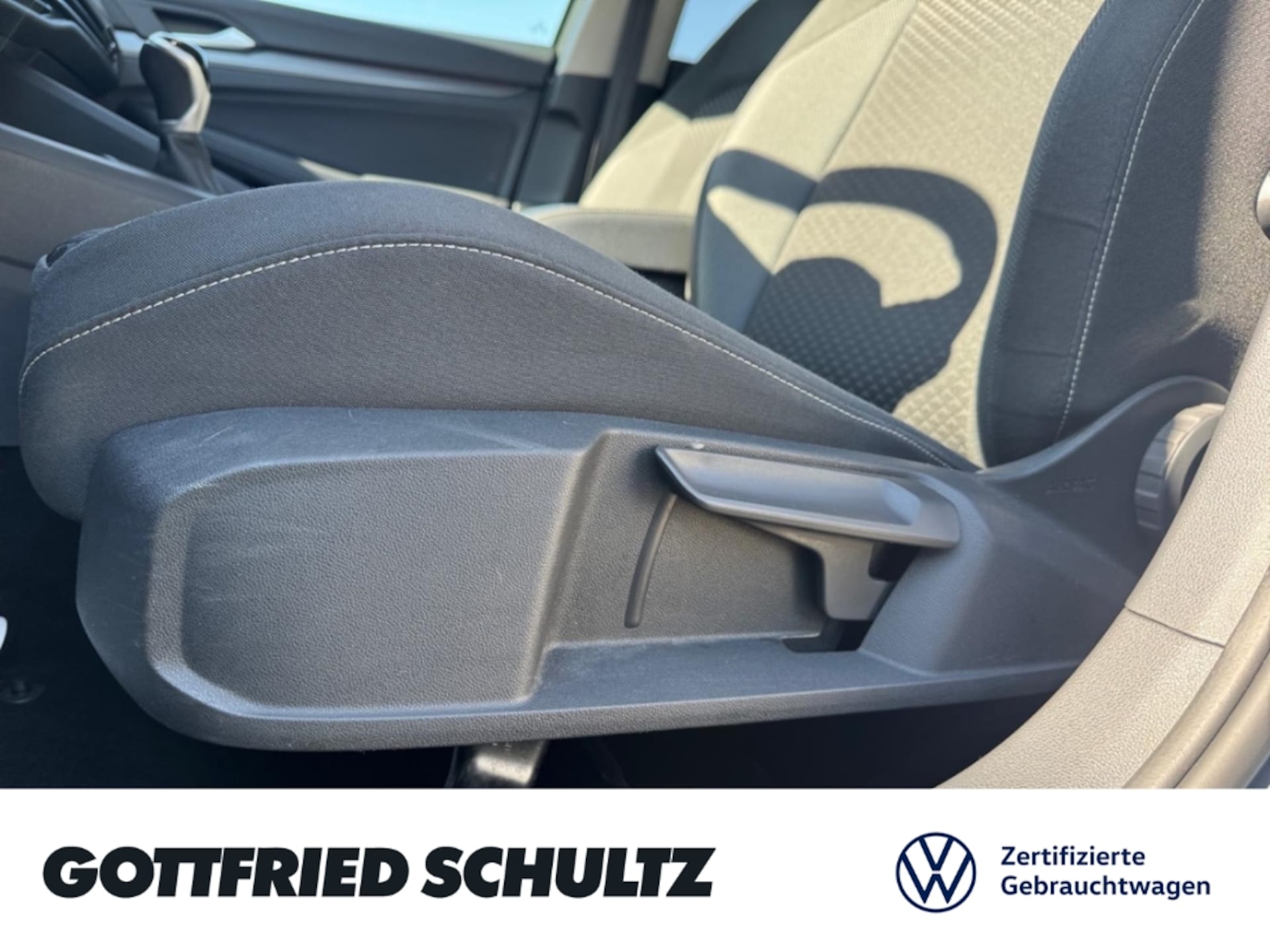 Volkswagen Golf Active
