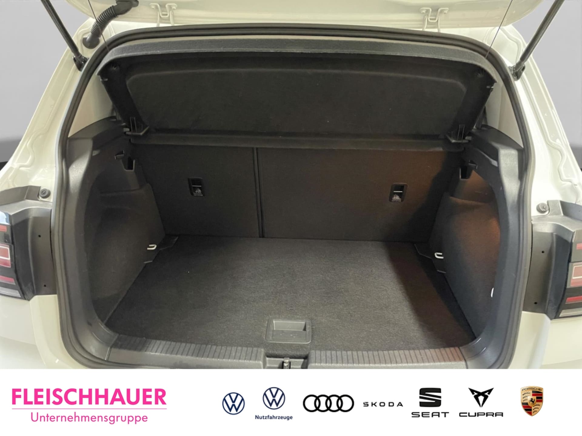 Volkswagen T-Cross Style