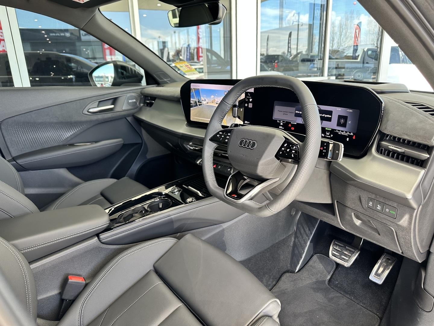 Image about Audi Q3 SUV TFSI quattro 195 kW