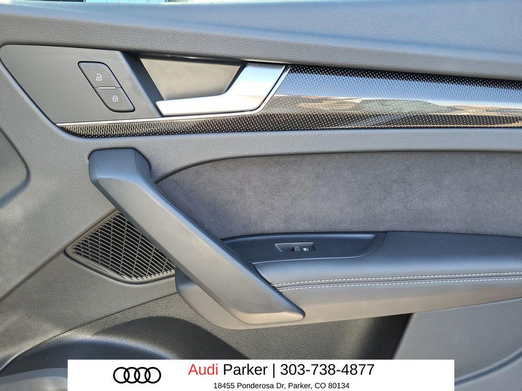 2023 Audi SQ5 Premium Plus's photo