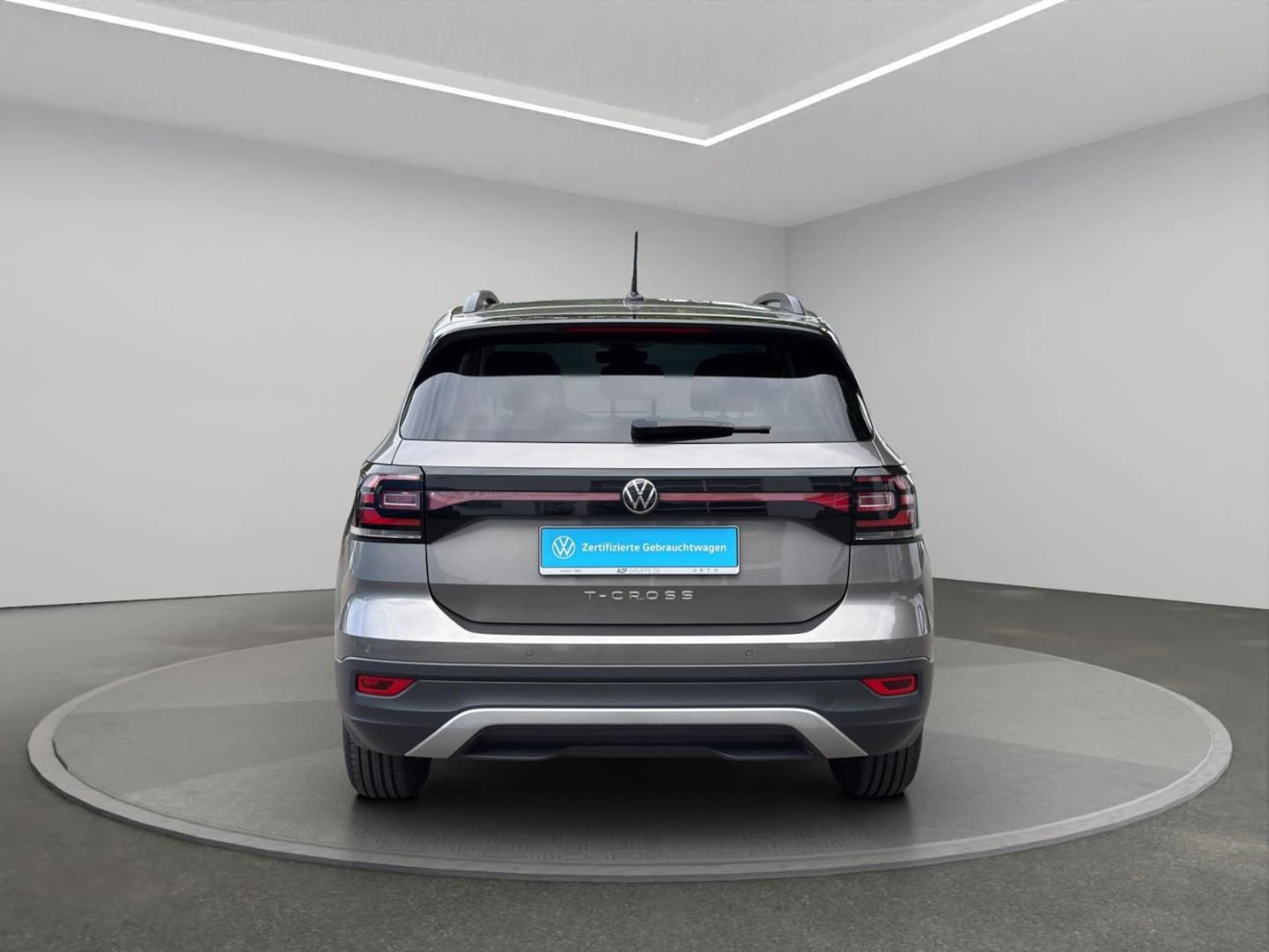 Volkswagen T-Cross United