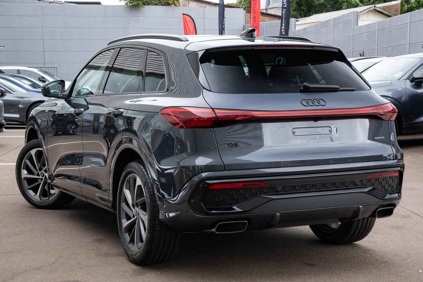 Image about Audi Q5 SUV TFSI quattro 200 kW sport