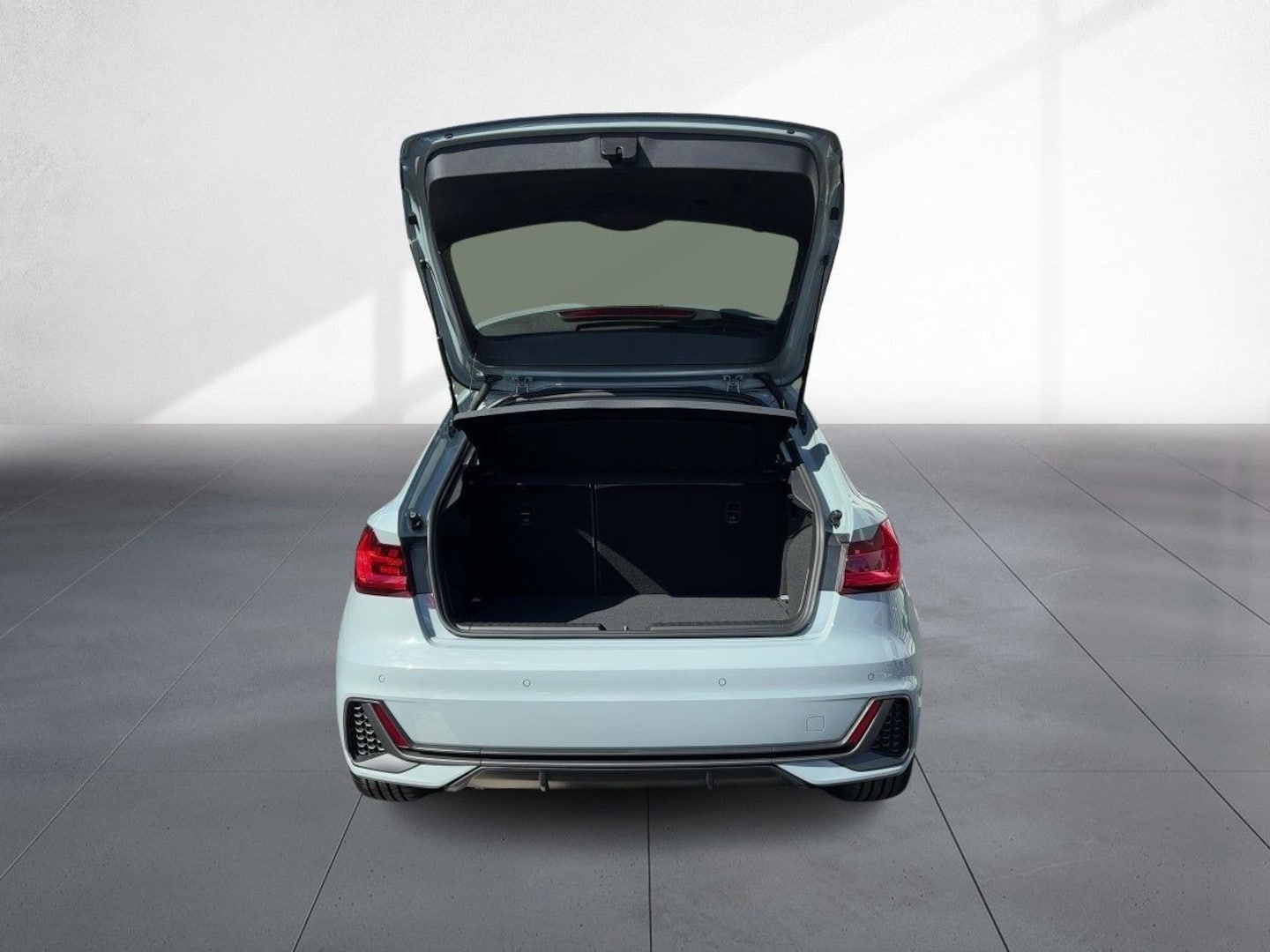 Bild über Audi A1 Sportback S line 30 TFSI Schaltgetriebe - für weitere Informationen kontaktieren Sie den Audi Partner