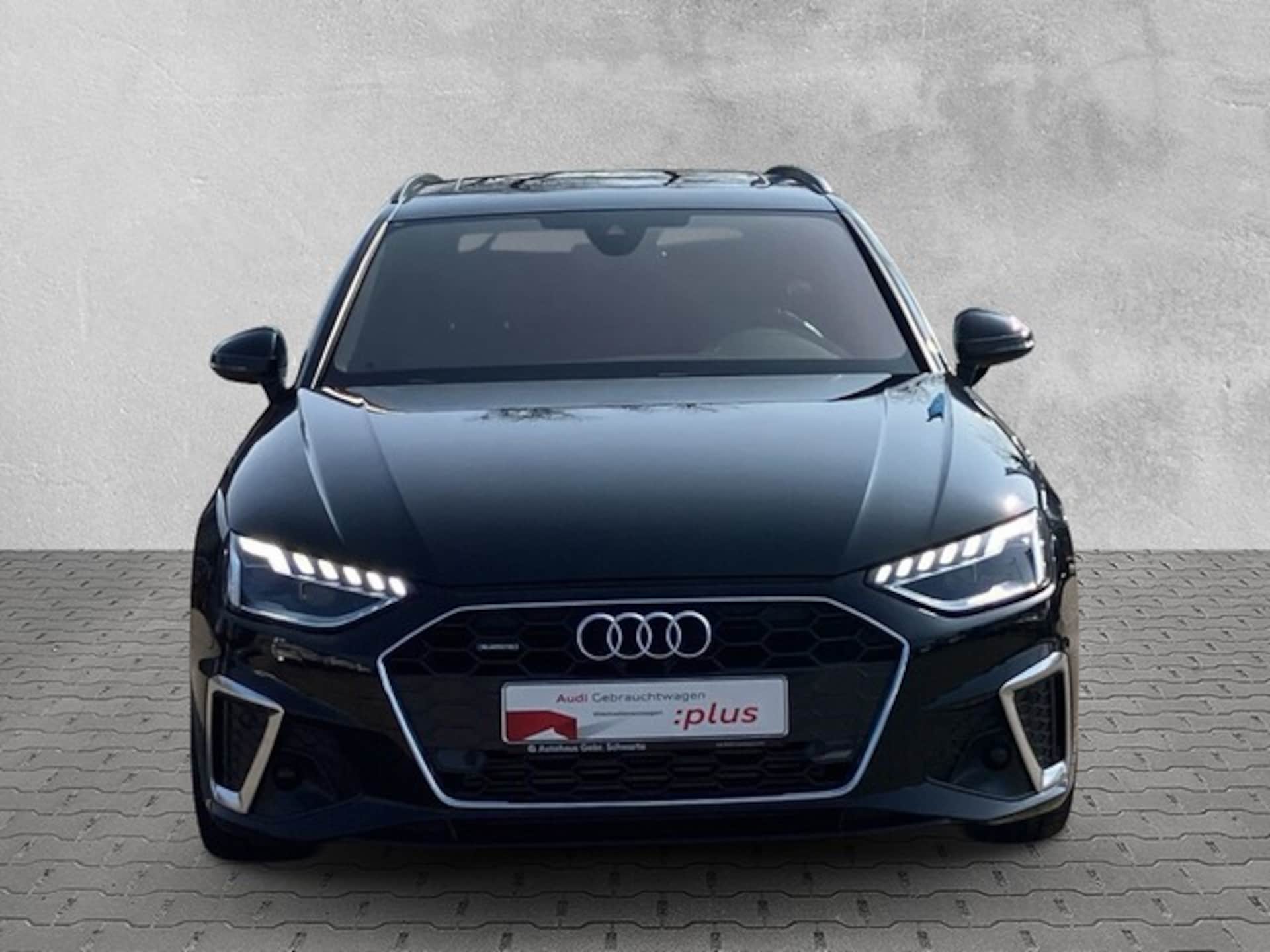 Audi A4 Avant S line