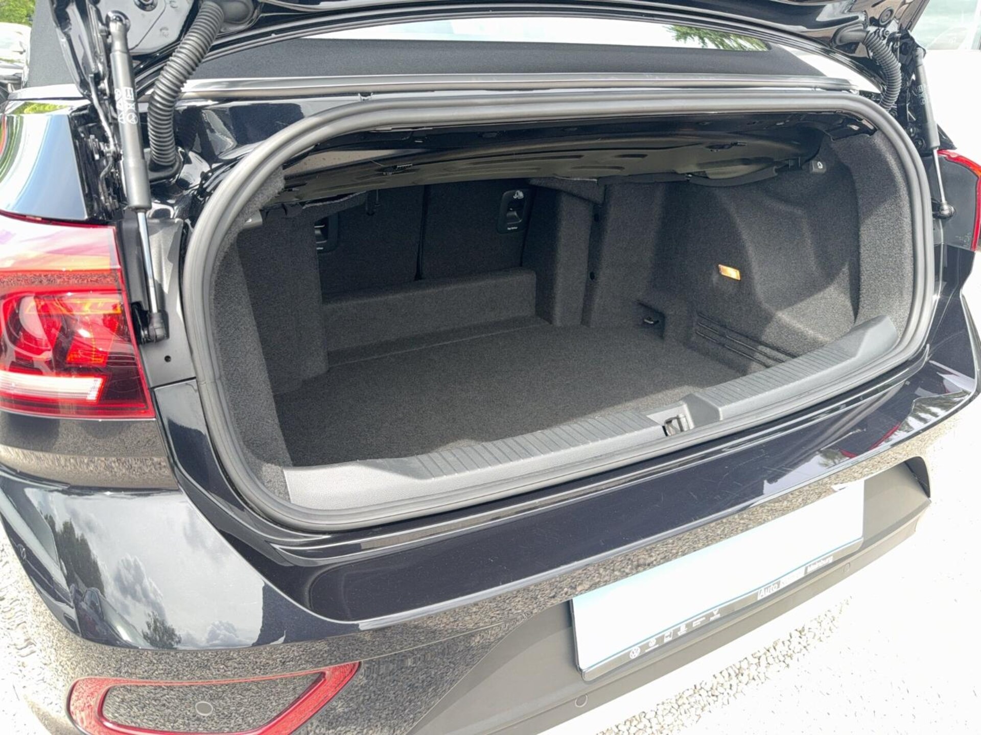 Volkswagen T-Roc Cabriolet Style