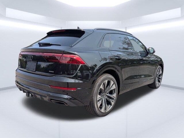 2026 Audi Q8